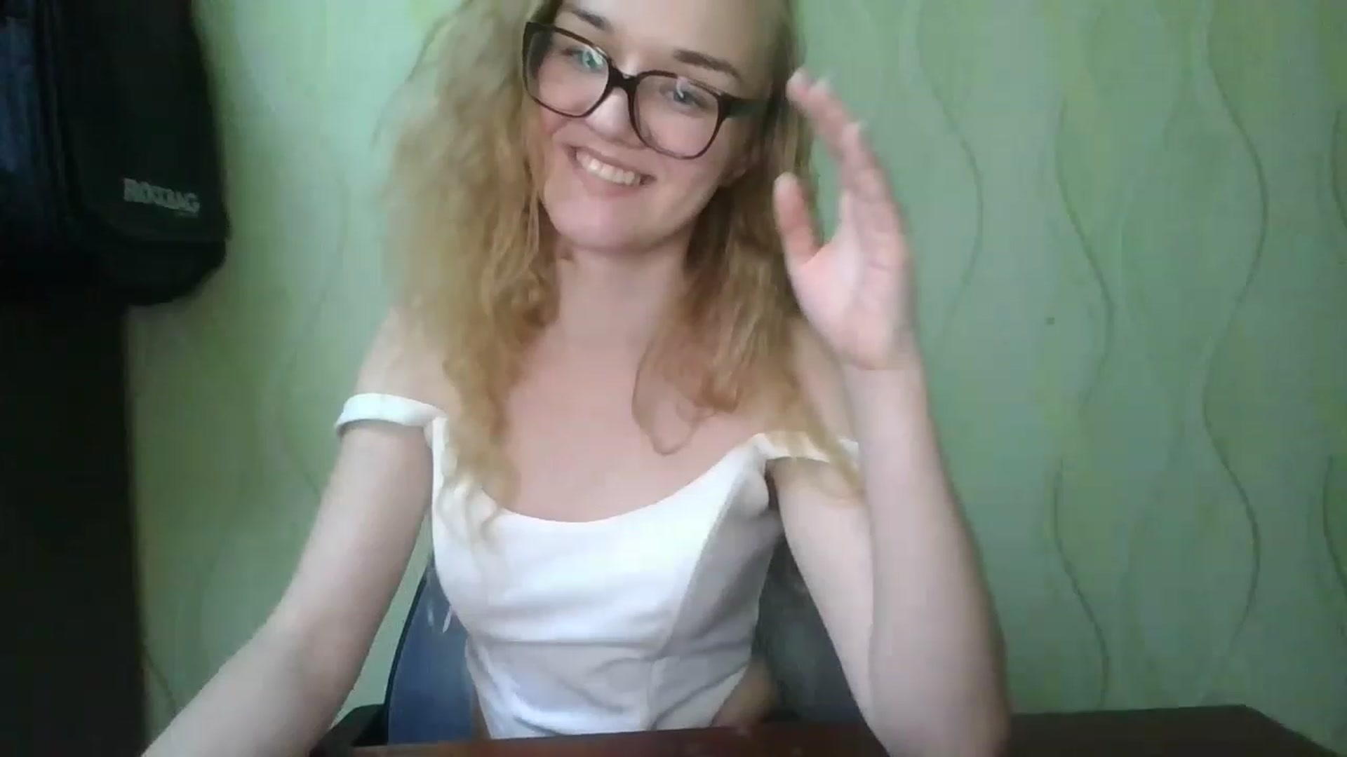 Gallery image thumbnail from ScarletChase's myfreecams stream on, 11/19/2022, 18:59 image 6 of 20