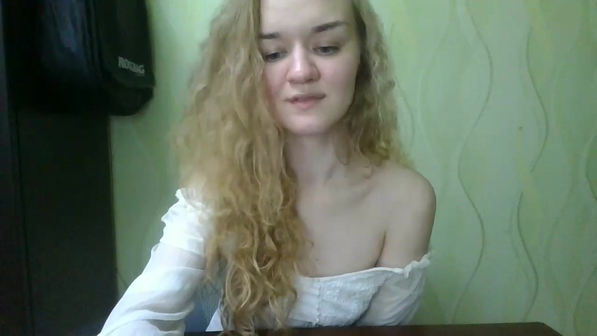 Gallery image thumbnail from ScarletChase's myfreecams stream on, 11/21/2022, 20:16 image 11 of 20