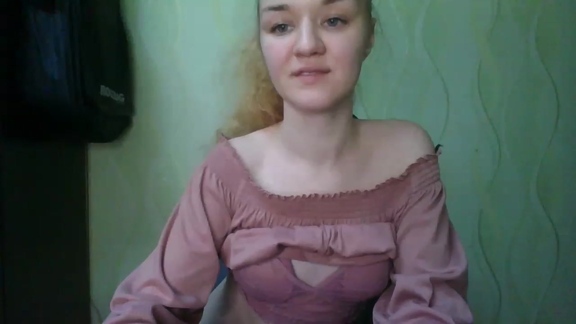 Gallery image thumbnail from ScarletChase's myfreecams stream on, 11/22/2022, 11:47 image 18 of 20