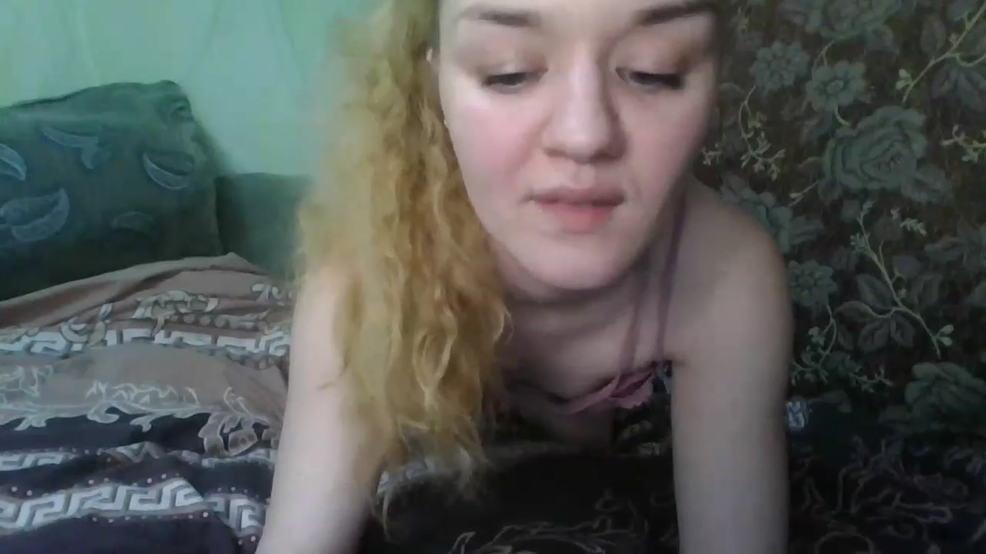 Gallery image thumbnail from ScarletChase's myfreecams stream on, 11/22/2022, 12:19 image 17 of 20
