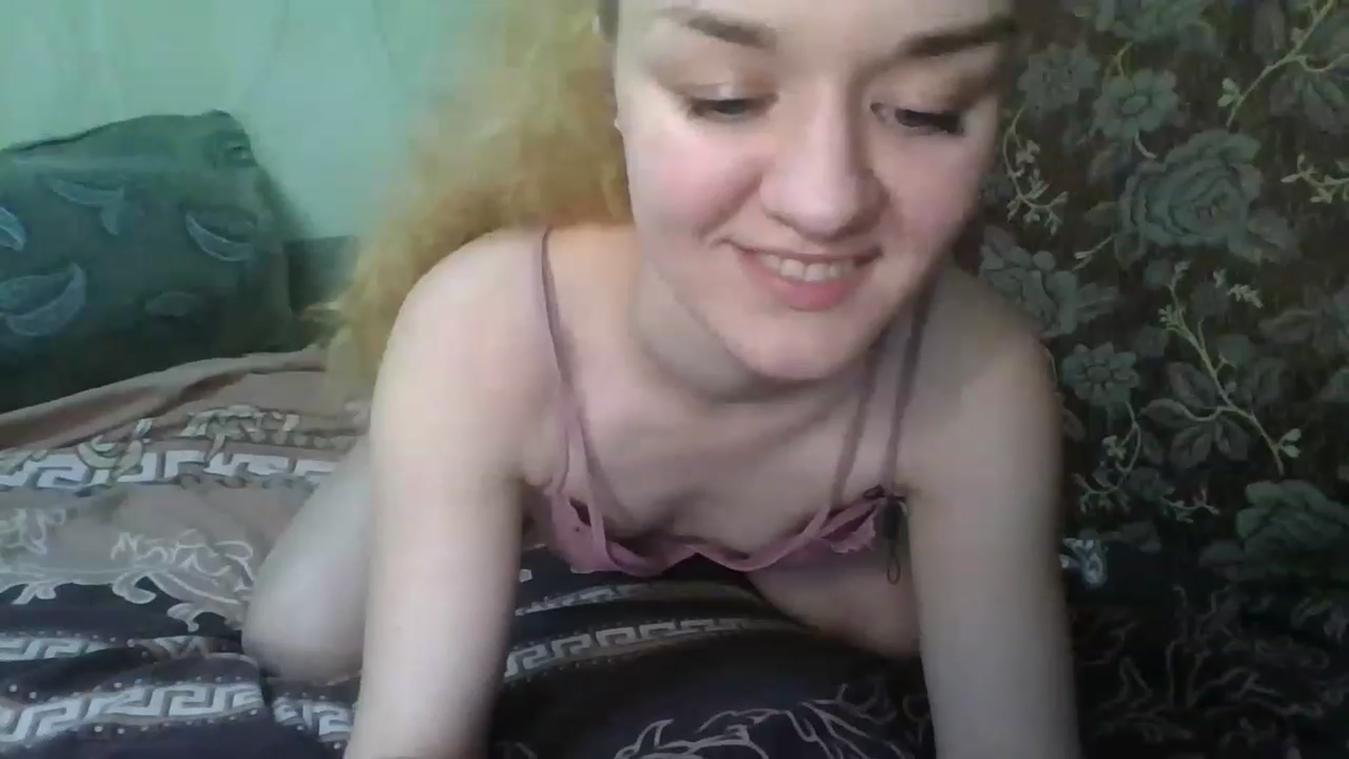Gallery image thumbnail from ScarletChase's myfreecams stream on, 11/22/2022, 12:19 image 15 of 20