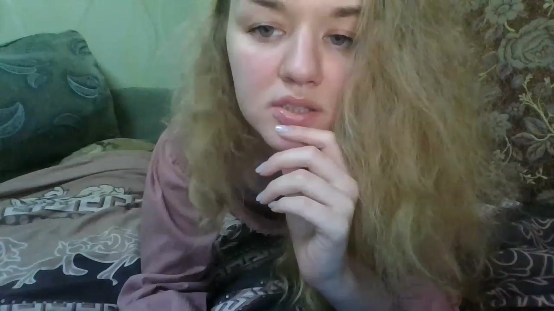 Gallery image thumbnail from ScarletChase's myfreecams stream on, 11/22/2022, 14:04 image 19 of 20