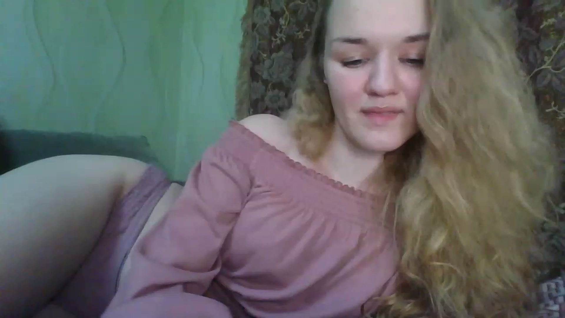 Gallery image thumbnail from ScarletChase's myfreecams stream on, 11/22/2022, 14:45 image 3 of 20
