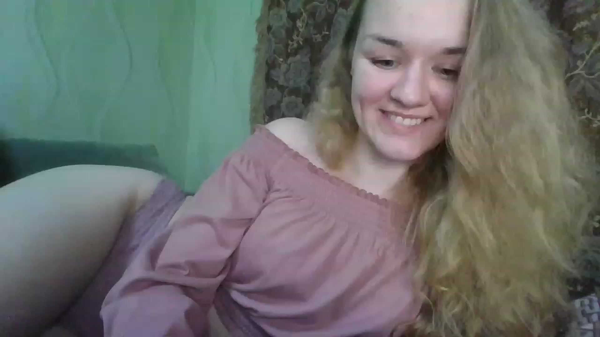 Gallery image thumbnail from ScarletChase's myfreecams stream on, 11/22/2022, 14:45 image 5 of 20
