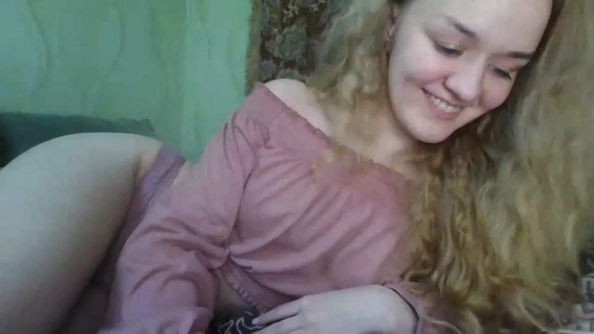 Gallery image thumbnail from ScarletChase's myfreecams stream on, 11/22/2022, 14:45 image 10 of 20