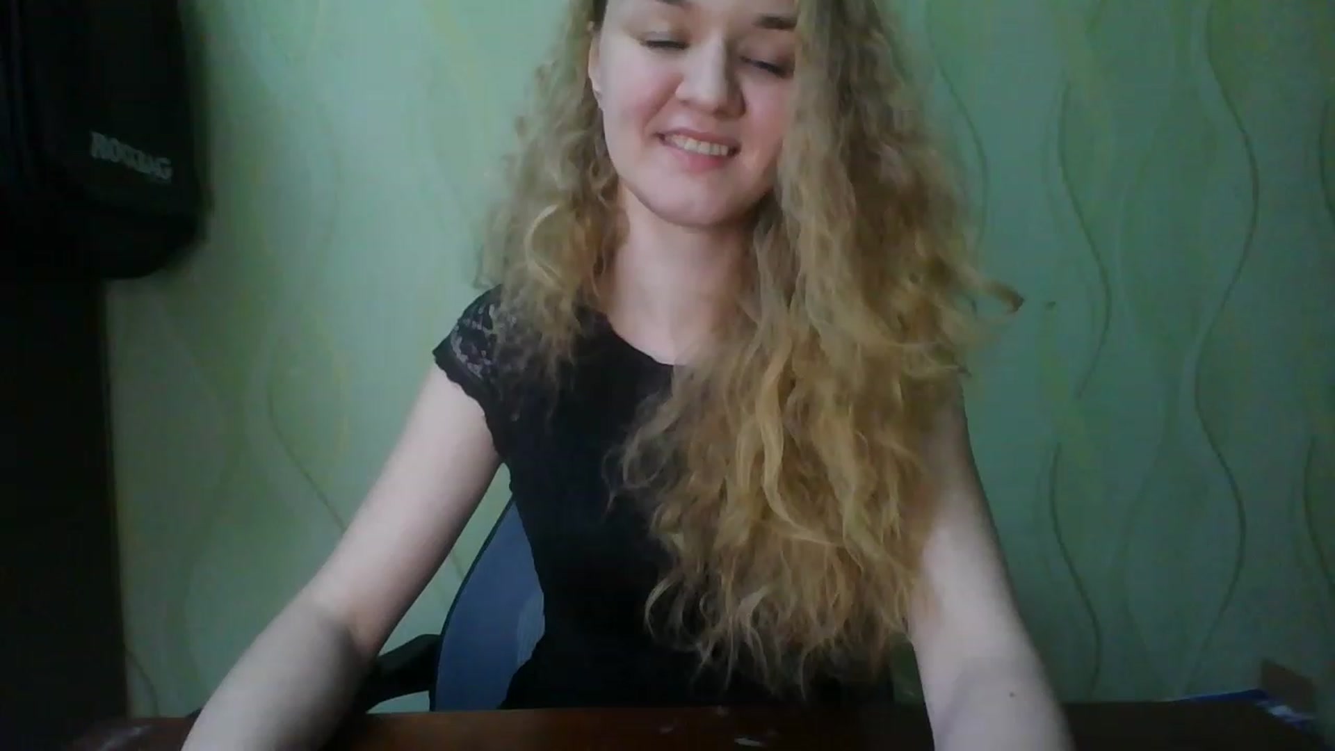Gallery image thumbnail from ScarletChase's myfreecams stream on, 11/26/2022, 10:41 image 8 of 20