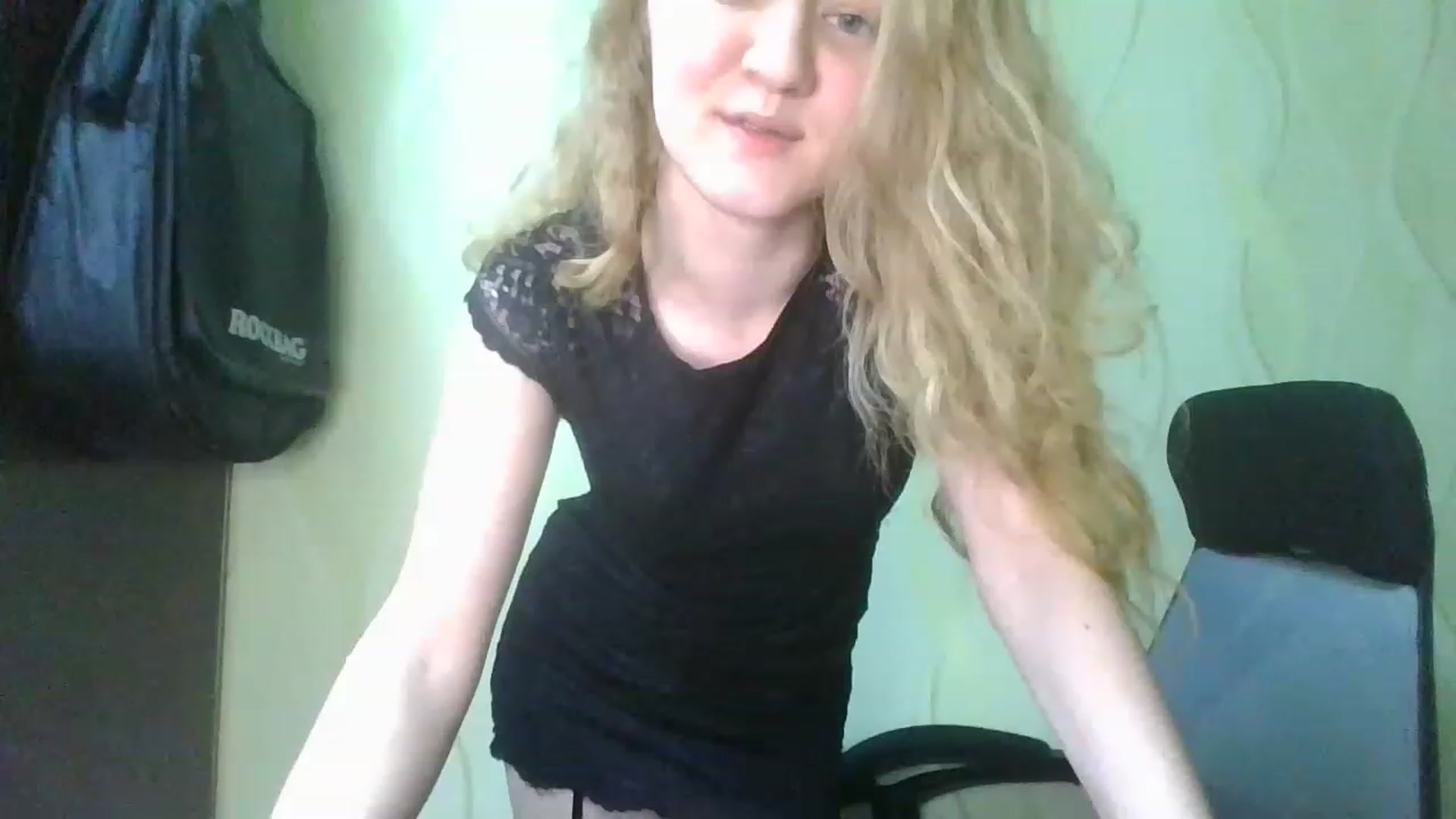 Gallery image thumbnail from ScarletChase's myfreecams stream on, 11/26/2022, 18:20 image 17 of 20
