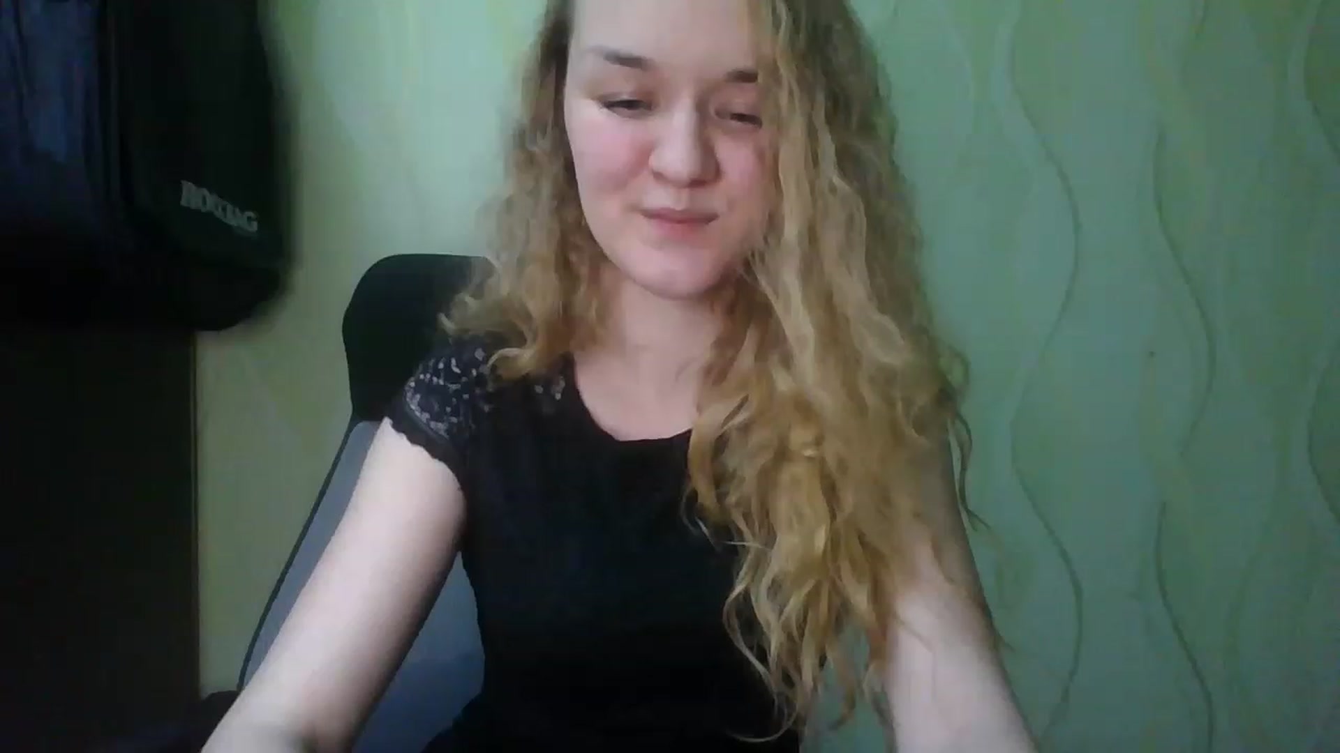 Gallery image thumbnail from ScarletChase's myfreecams stream on, 11/26/2022, 18:20 image 4 of 20