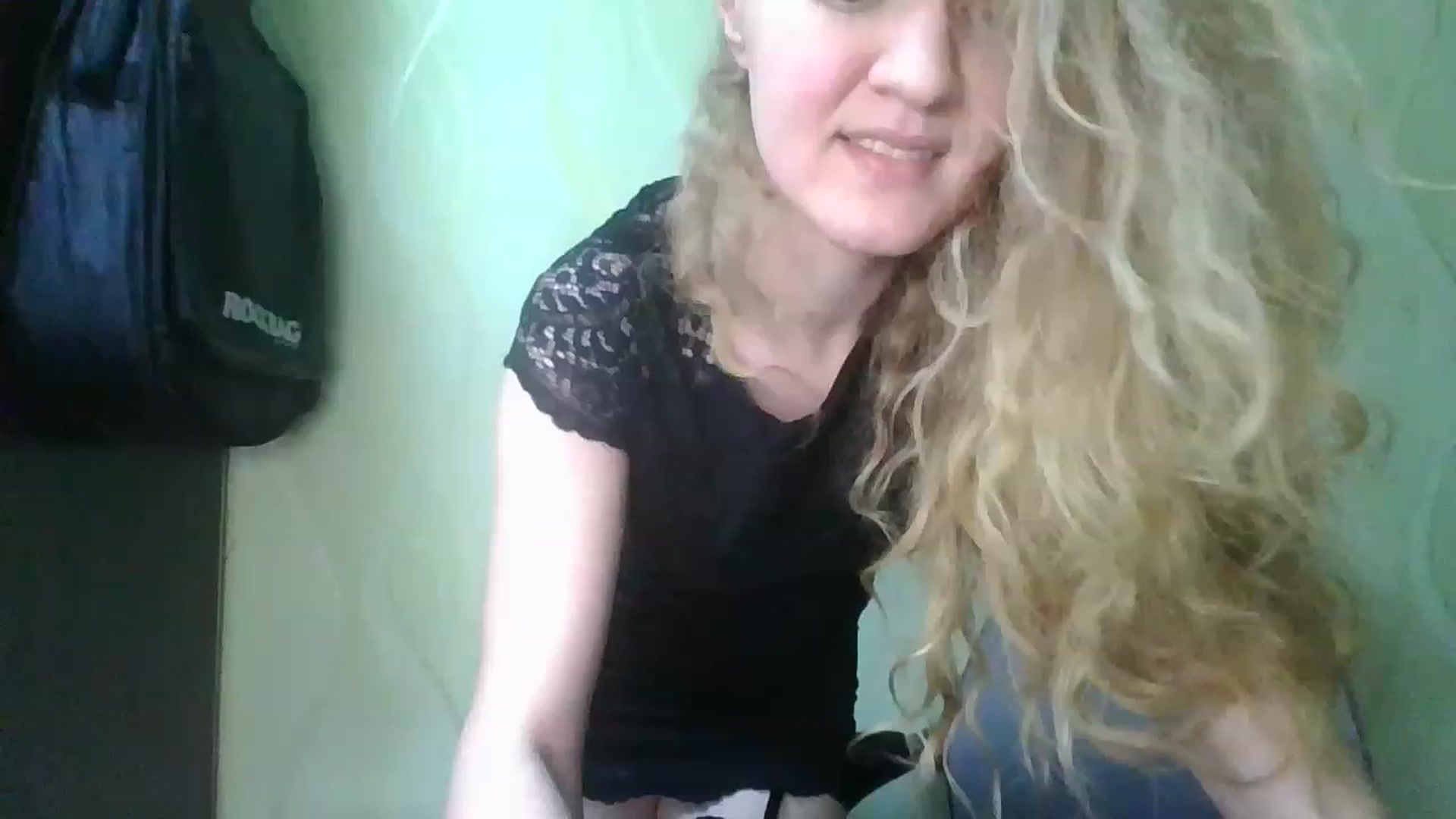 Gallery image thumbnail from ScarletChase's myfreecams stream on, 11/26/2022, 18:20 image 10 of 20