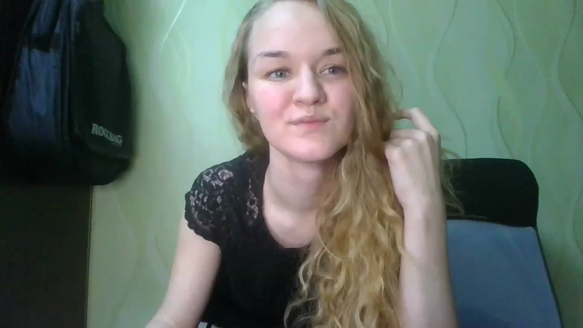 Gallery image thumbnail from ScarletChase's myfreecams stream on, 11/26/2022, 18:20 image 15 of 20