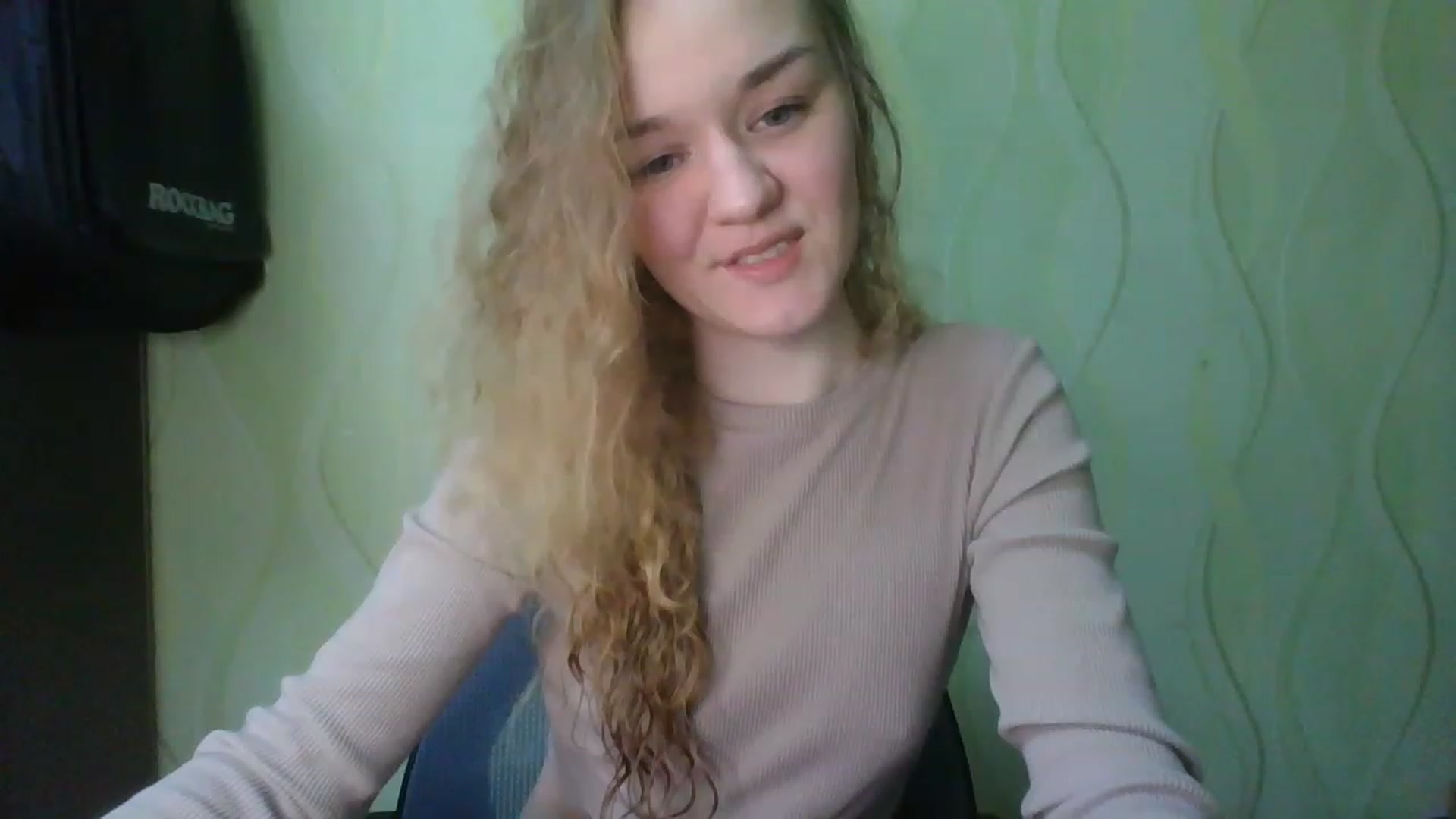 Gallery image thumbnail from ScarletChase's myfreecams stream on, 11/27/2022, 12:06 image 1 of 20