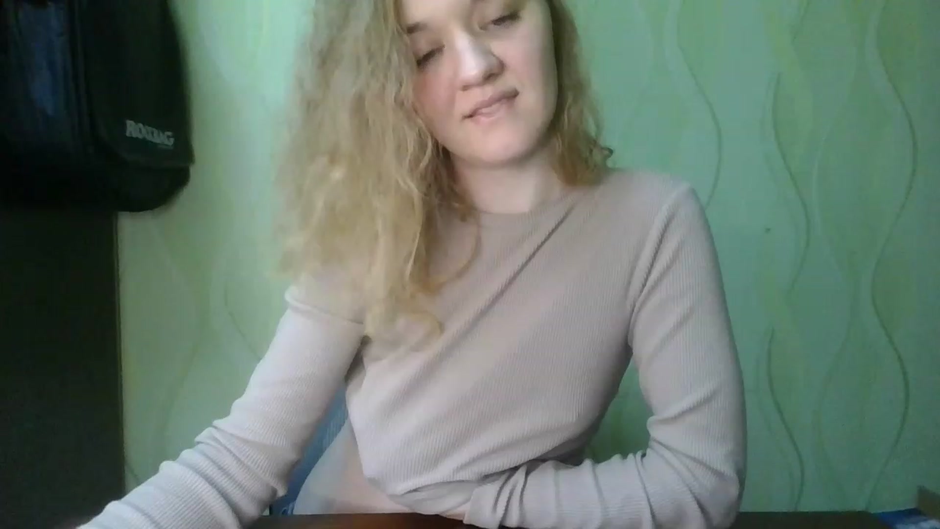 Gallery image thumbnail from ScarletChase's myfreecams stream on, 11/27/2022, 12:06 image 20 of 20