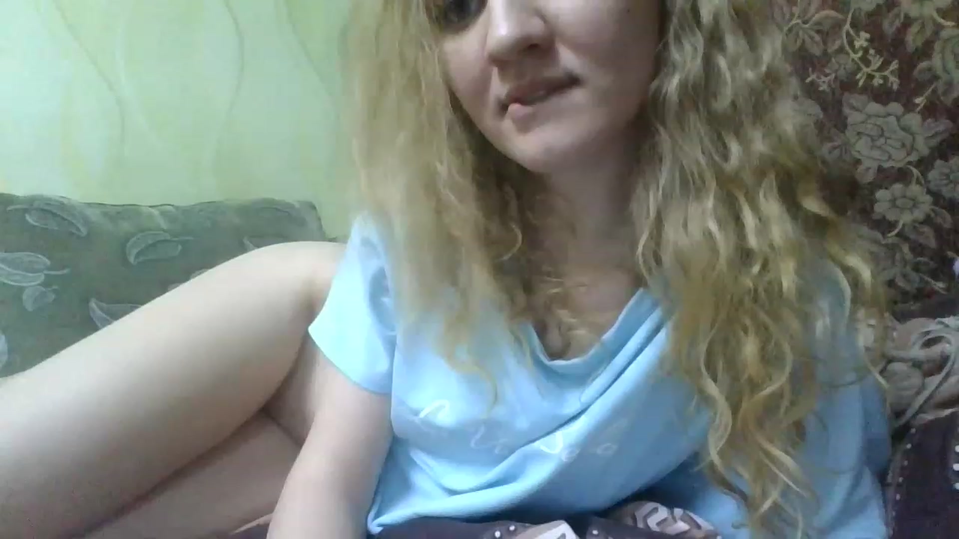 Gallery image thumbnail from ScarletChase's myfreecams stream on, 11/27/2022, 23:59 image 15 of 20