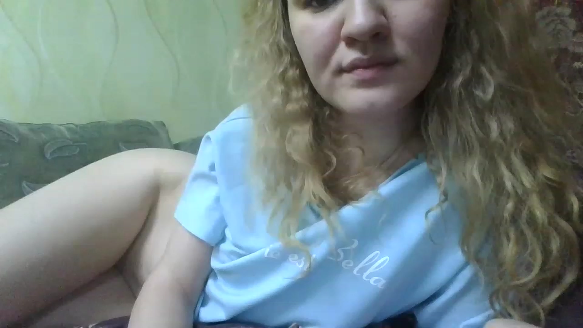 Gallery image thumbnail from ScarletChase's myfreecams stream on, 11/27/2022, 23:59 image 19 of 20