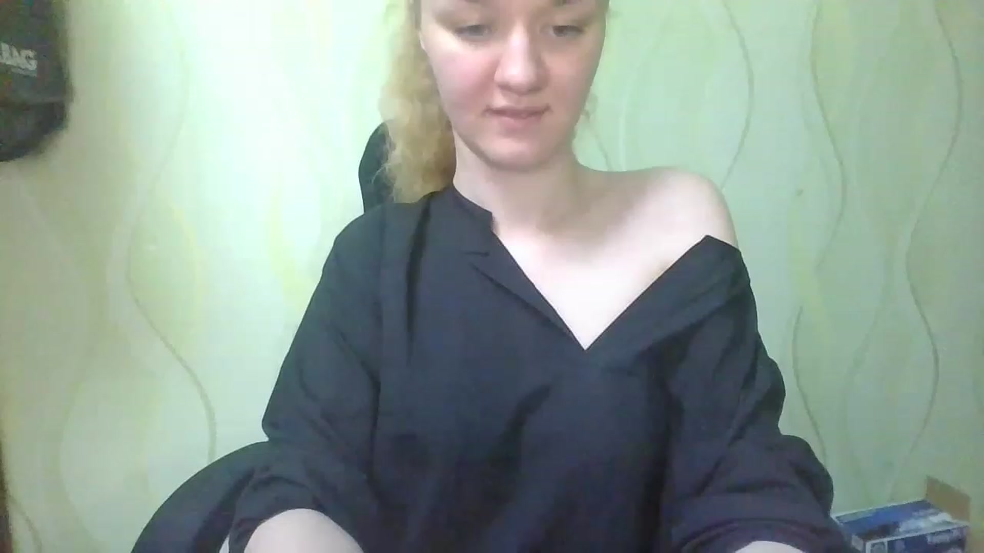 Gallery image thumbnail from ScarletChase's myfreecams stream on, 11/29/2022, 14:08 image 20 of 20