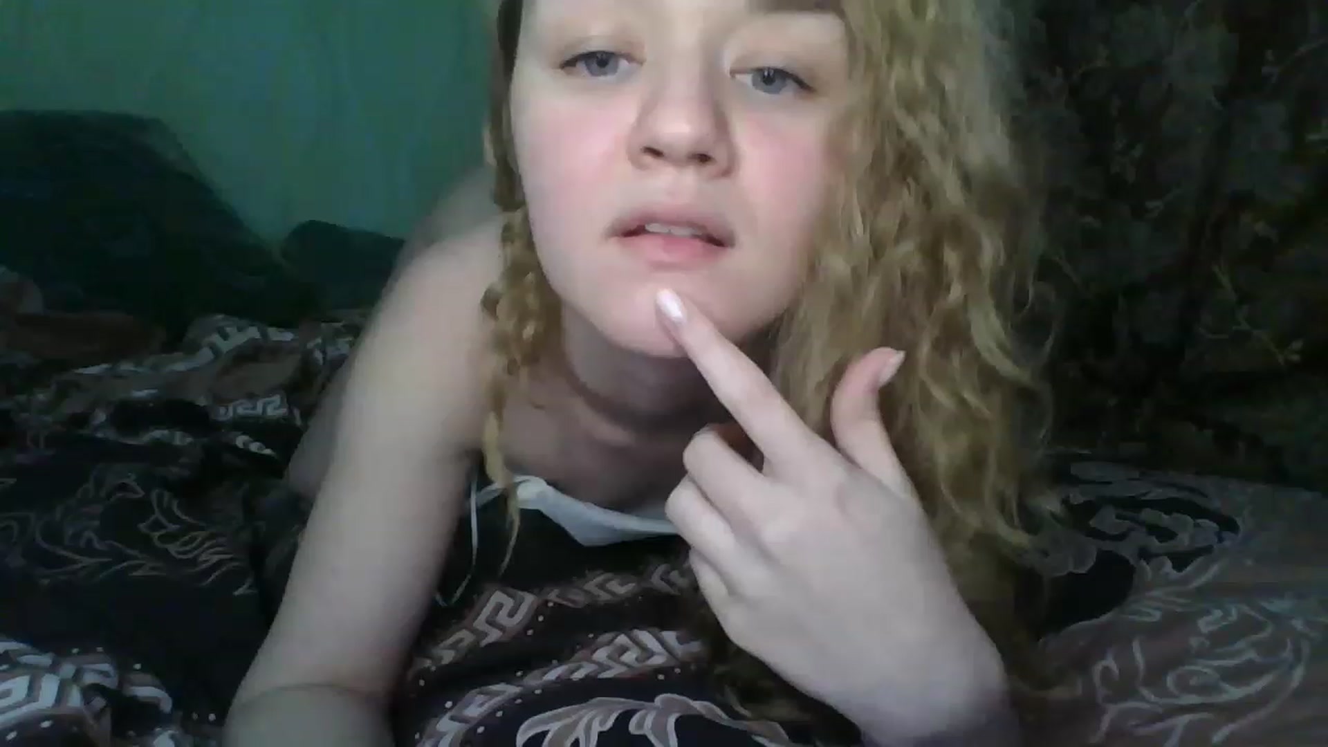 Gallery image thumbnail from ScarletChase's myfreecams stream on, 12/12/2022, 11:49 image 15 of 20