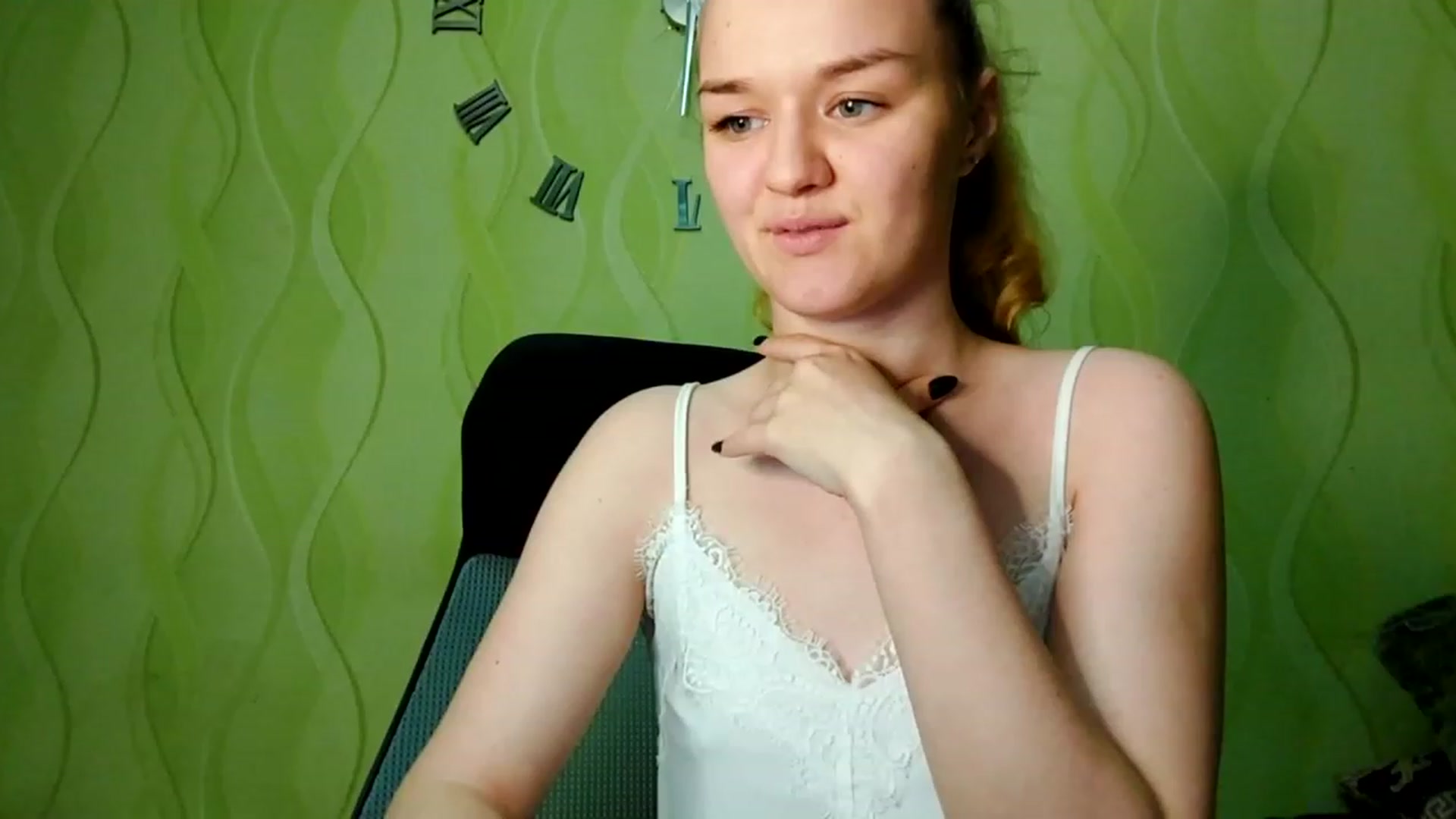 Gallery image thumbnail from ScarletChase's myfreecams stream on, 01/29/2023, 18:09 image 15 of 20