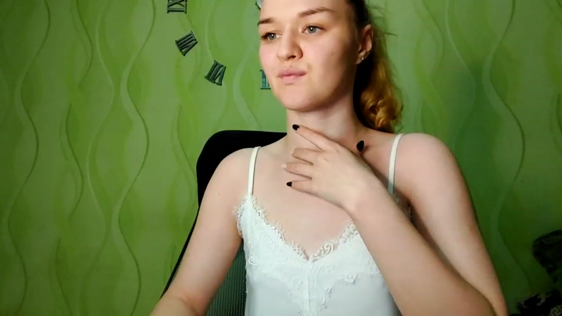 Gallery image thumbnail from ScarletChase's myfreecams stream on, 01/29/2023, 18:09 image 13 of 20