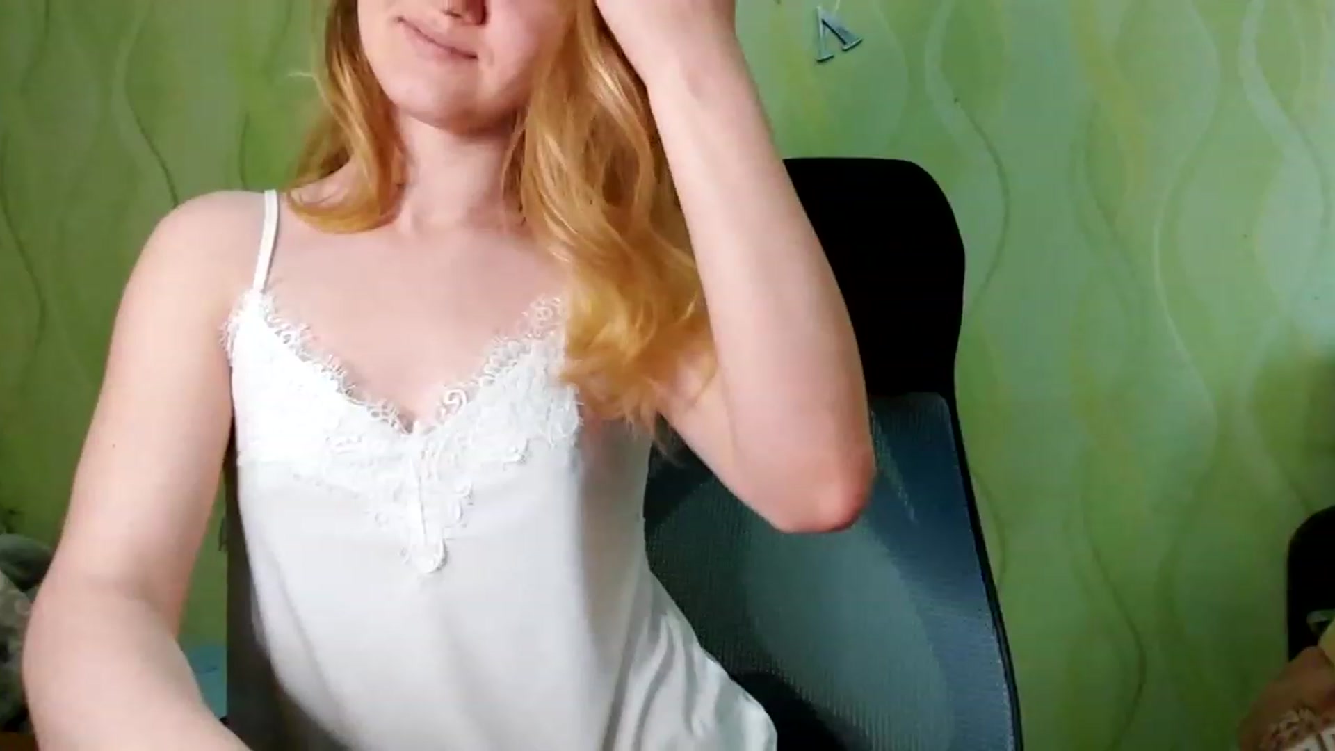 Gallery image thumbnail from ScarletChase's myfreecams stream on, 02/07/2023, 12:48 image 14 of 20
