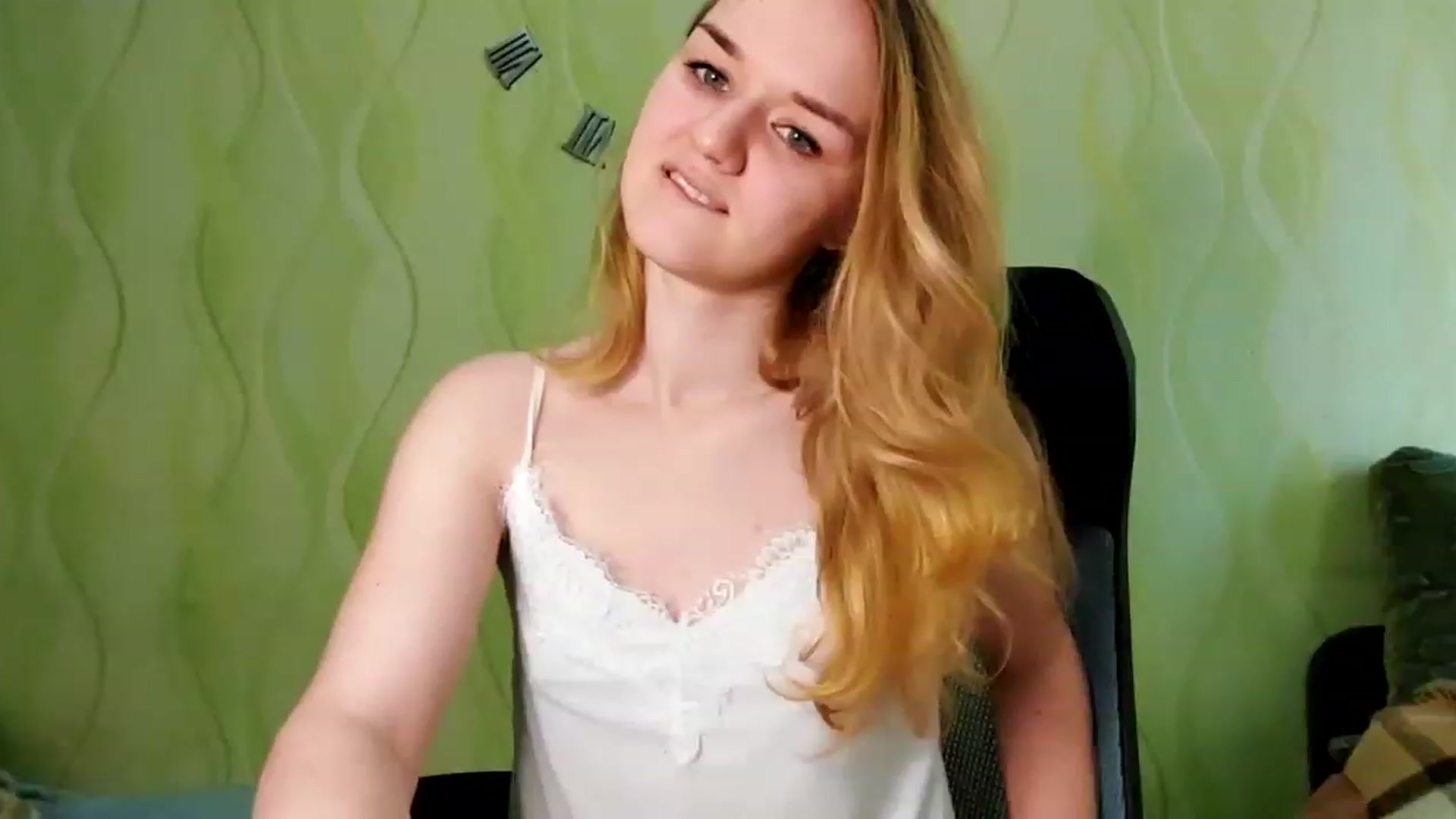 Gallery image thumbnail from ScarletChase's myfreecams stream on, 02/07/2023, 12:48 image 11 of 20