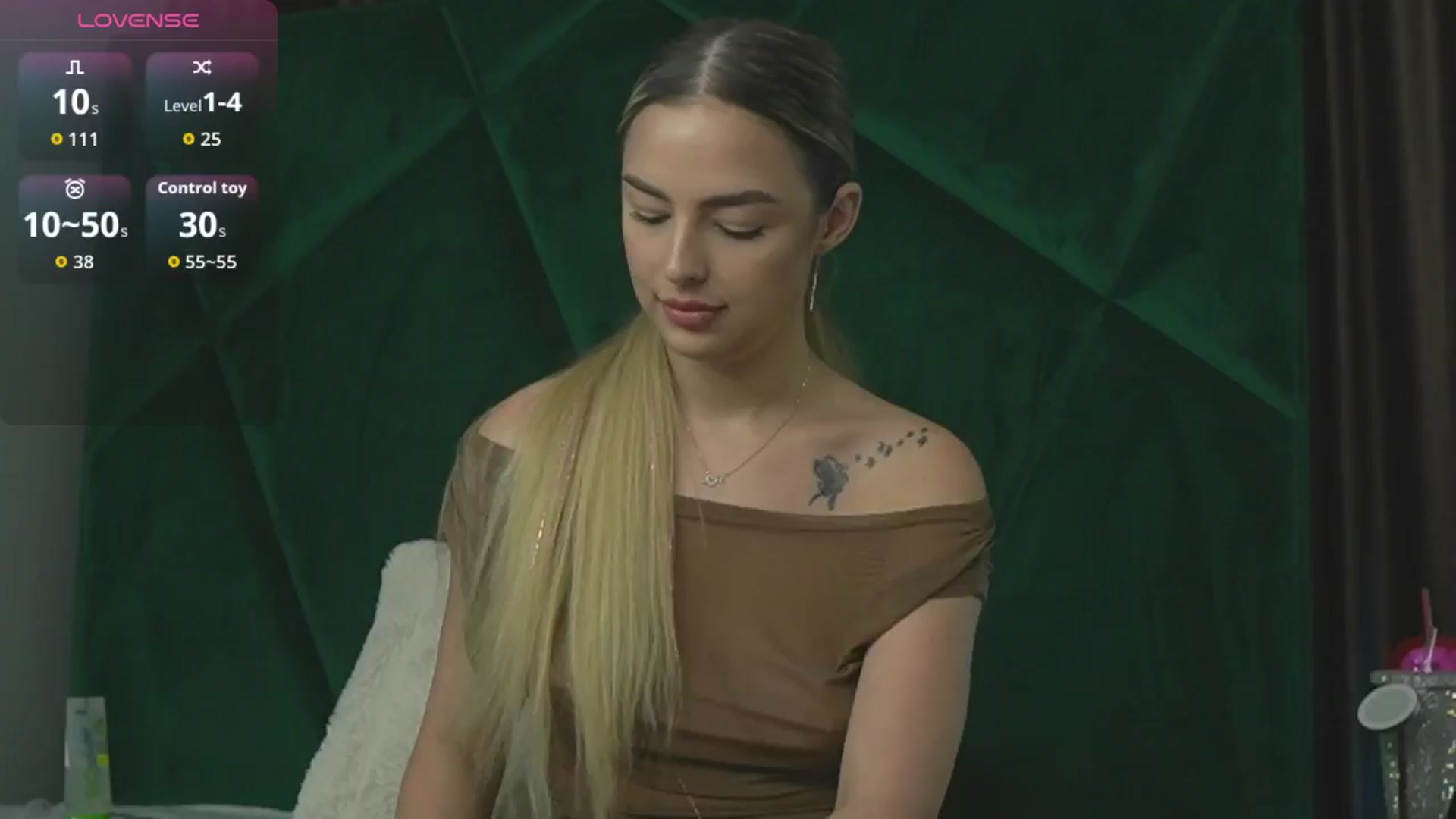 Gallery image thumbnail from ScarletColes's myfreecams stream on, 08/28/2025, 07:22 image 20 of 20