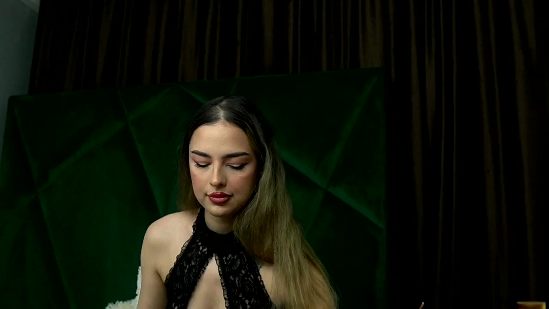 Gallery image thumbnail from ScarletColes's myfreecams stream on, 02/24/2026, 01:59 image 19 of 20