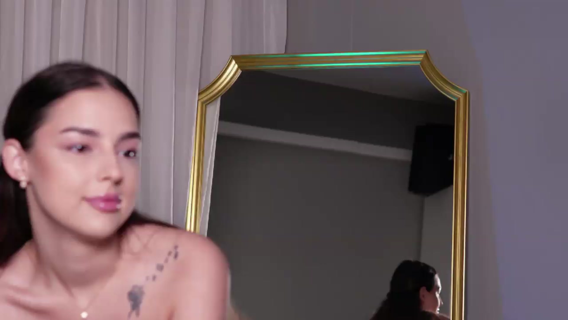 Gallery image thumbnail from ScarletColesX's myfreecams stream on, 07/14/2026, 24:41 image 9 of 20