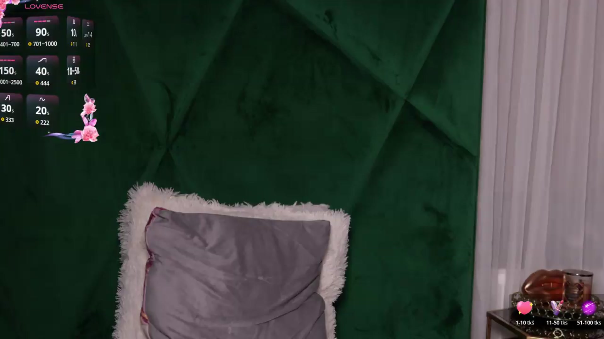 Gallery image thumbnail from ScarletColesX's myfreecams stream on, 08/08/2026, 01:29 image 14 of 20