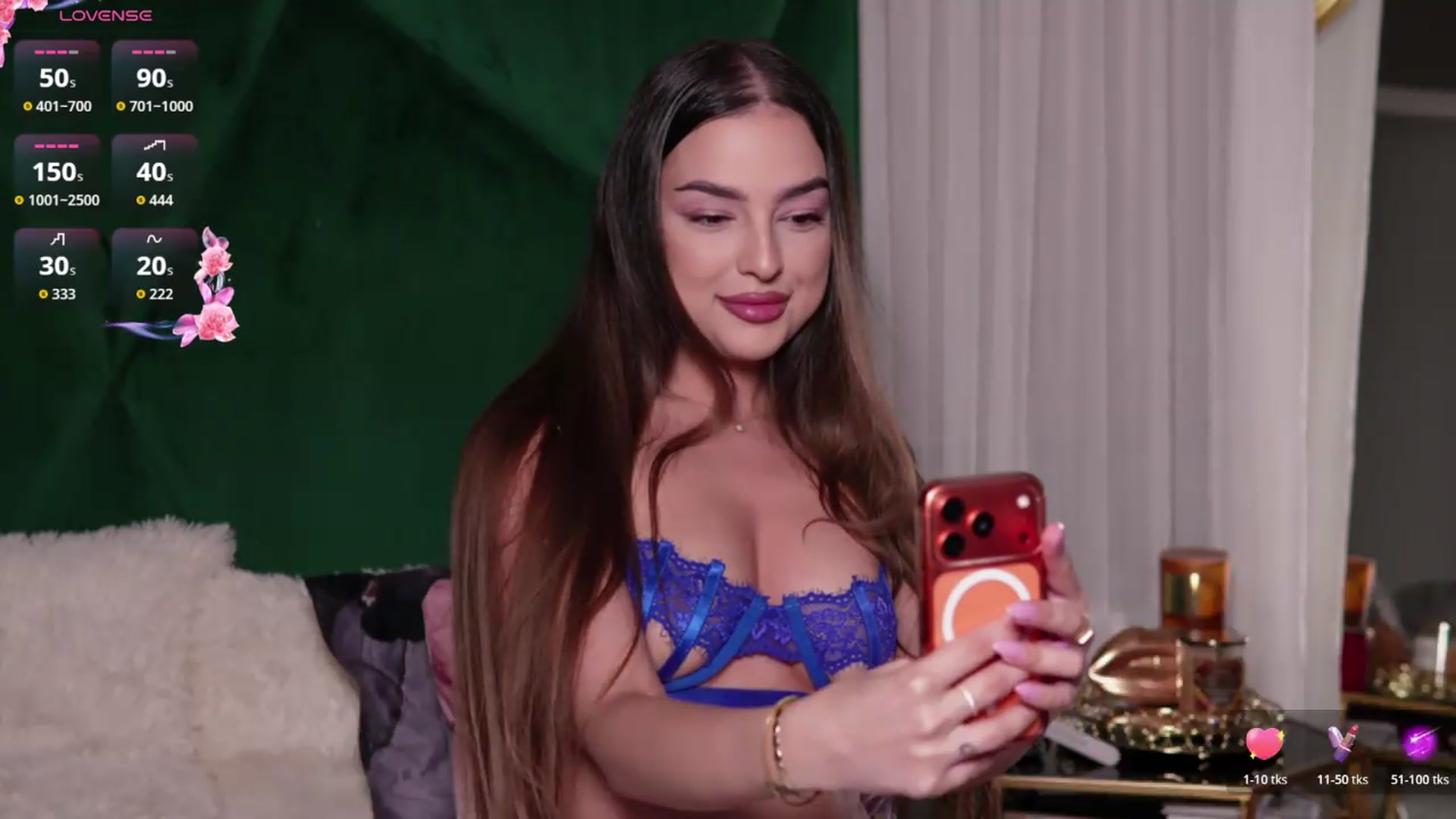 Gallery image thumbnail from ScarletColesX's myfreecams stream on, 08/18/2026, 01:19 image 11 of 20