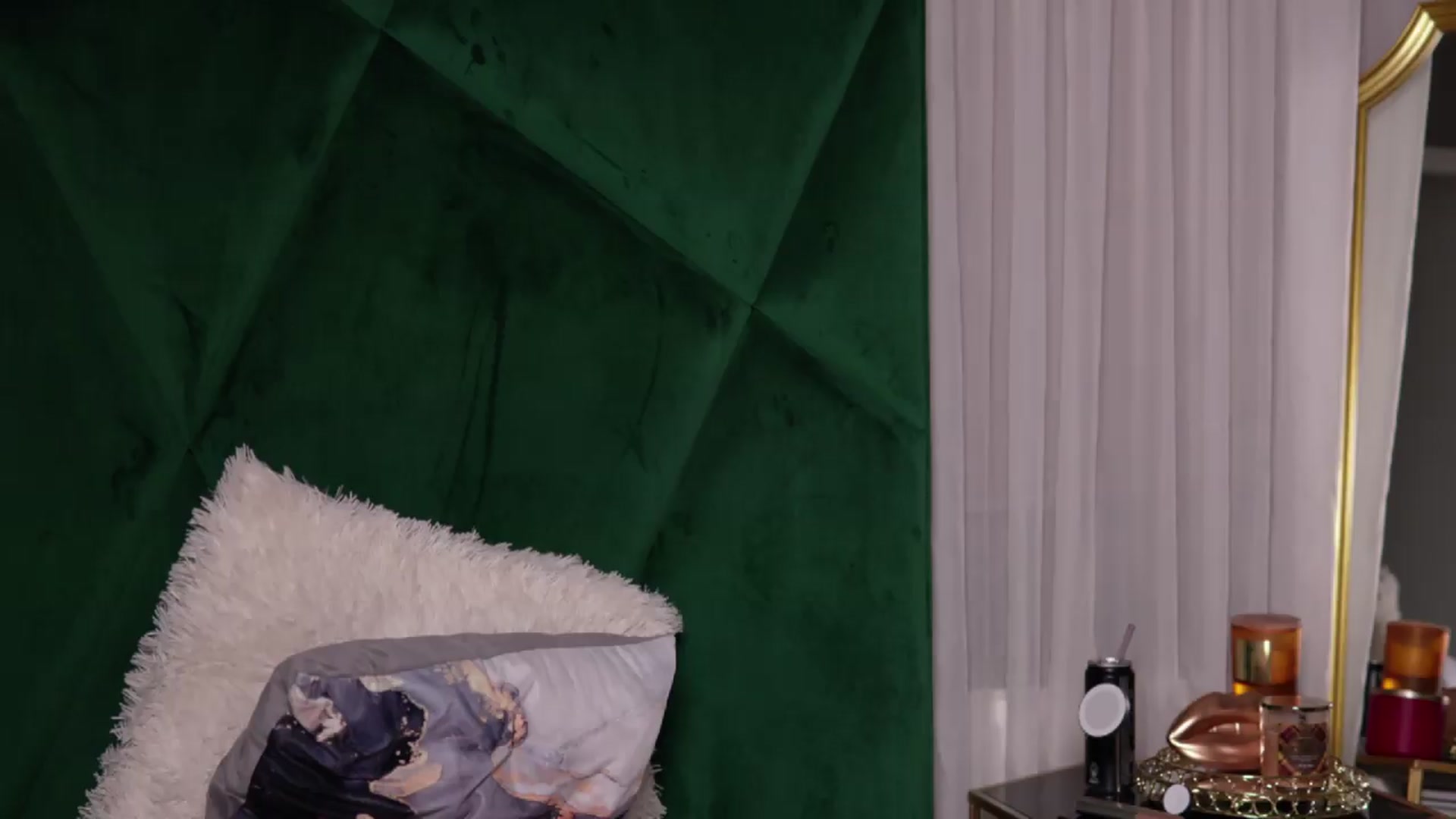 Gallery image thumbnail from ScarletColesX's myfreecams stream on, 09/01/2026, 24:13 image 1 of 20