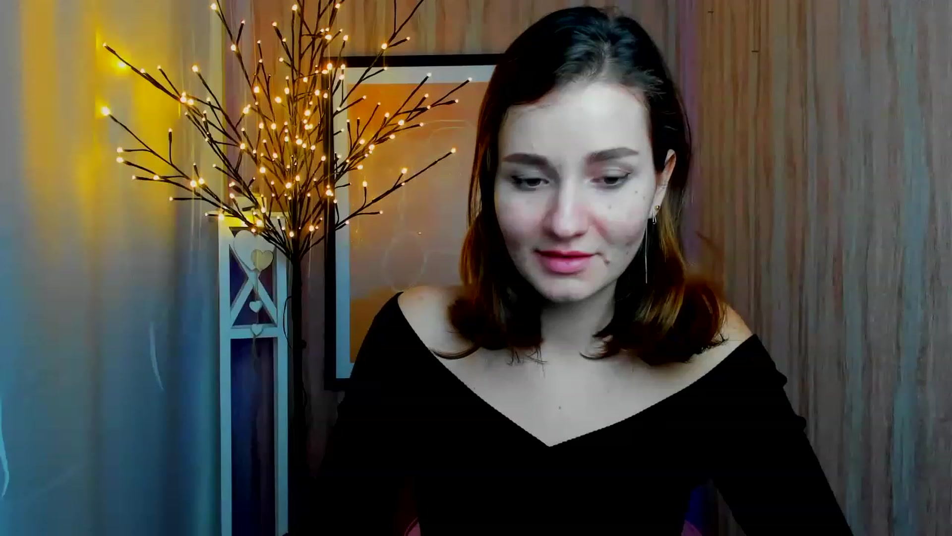 Gallery image thumbnail from ScarletCruz's myfreecams stream on, 12/19/2022, 09:30 image 9 of 20