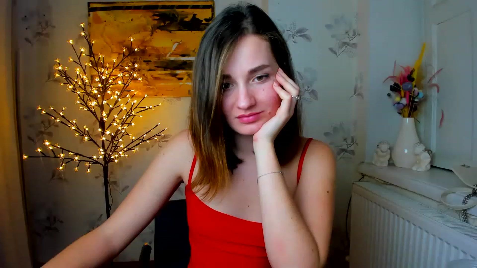 Gallery image thumbnail from ScarletCruz's myfreecams stream on, 12/31/2022, 14:54 image 7 of 20