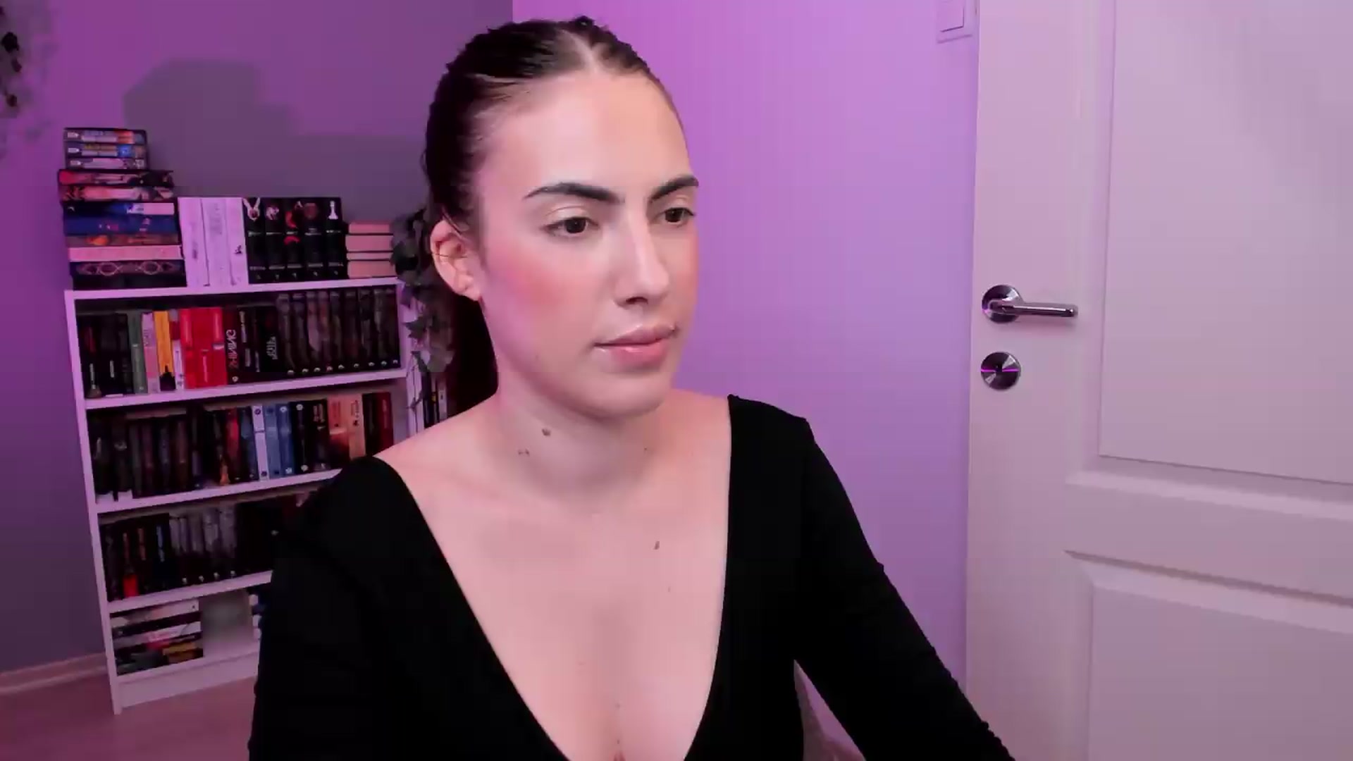 Gallery image thumbnail from ScarletHeart's myfreecams stream on, 08/11/2026, 20:59 image 1 of 20