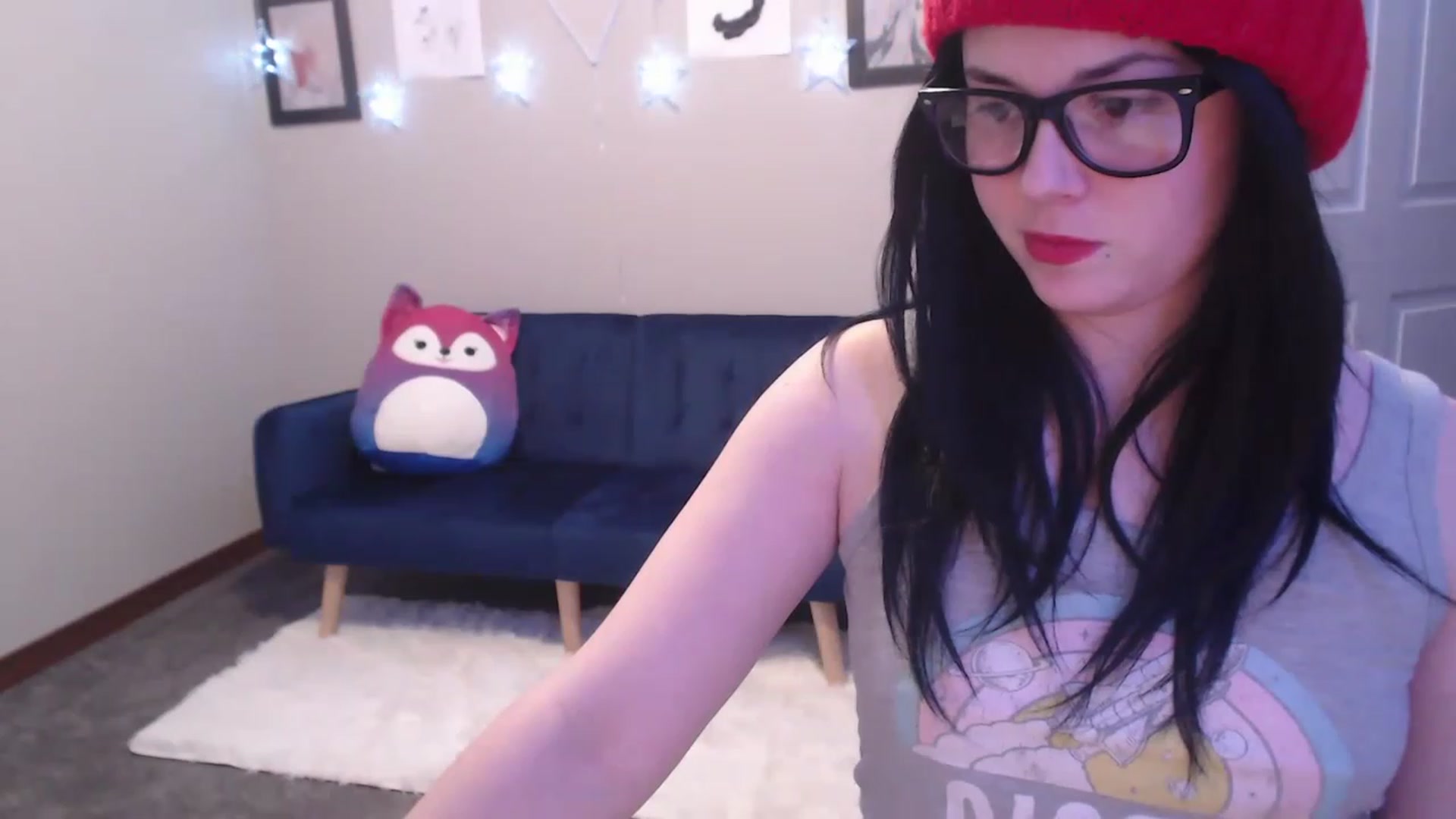Gallery image thumbnail from ScarletR0ze's myfreecams stream on, 12/15/2022, 03:09 image 16 of 20