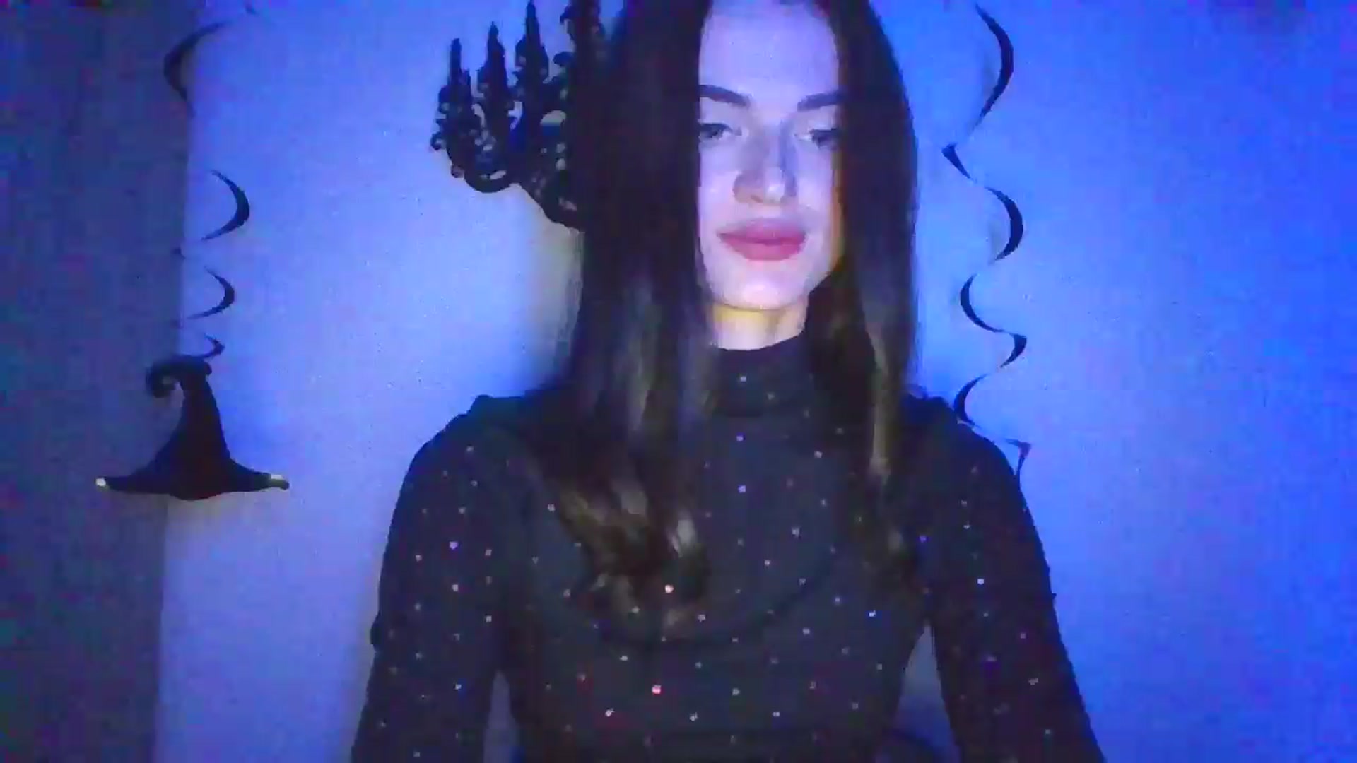 Gallery image thumbnail from Scarlet_flo's myfreecams stream on, 10/26/2024, 19:28 image 2 of 20
