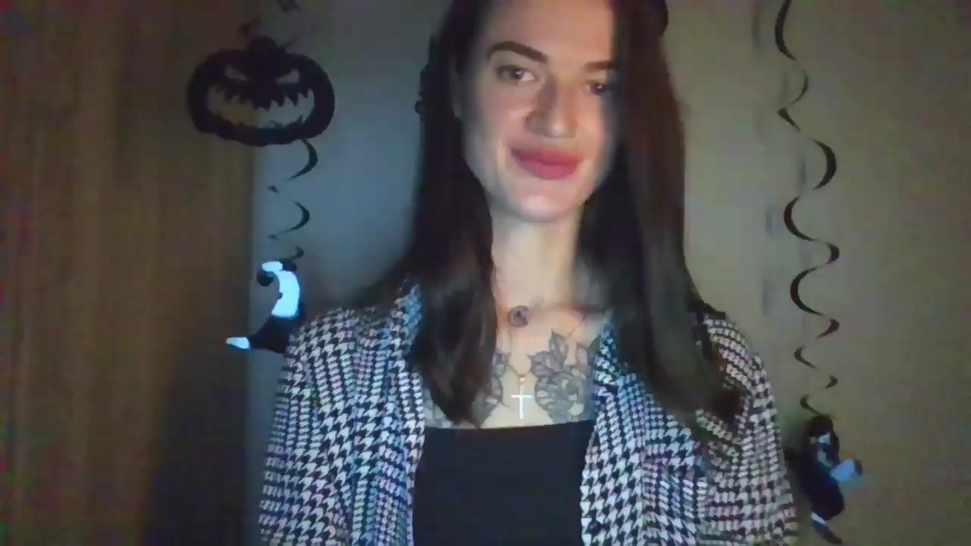 Gallery image thumbnail from Scarlet_flo's myfreecams stream on, 10/28/2024, 01:38 image 12 of 20