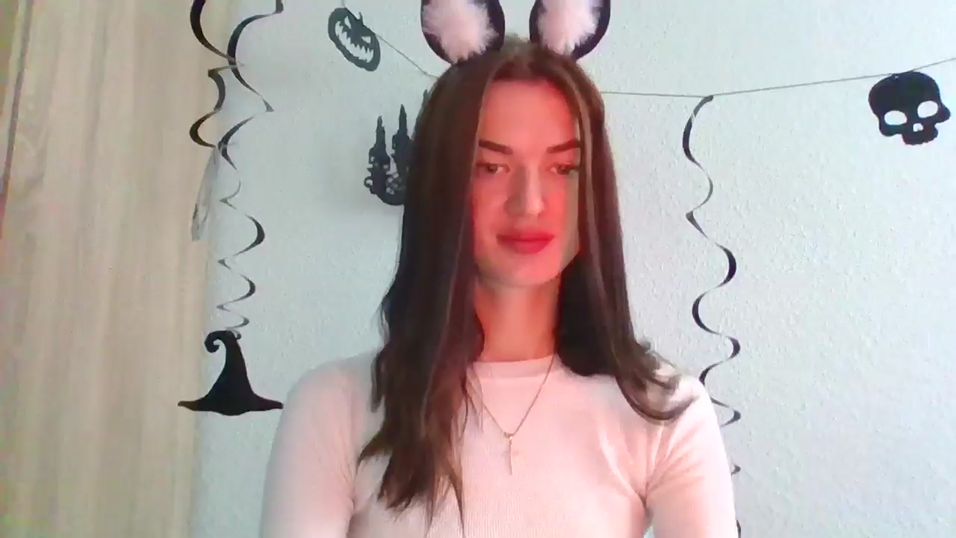 Gallery image thumbnail from Scarlet_flo's myfreecams stream on, 10/31/2024, 15:20 image 11 of 20