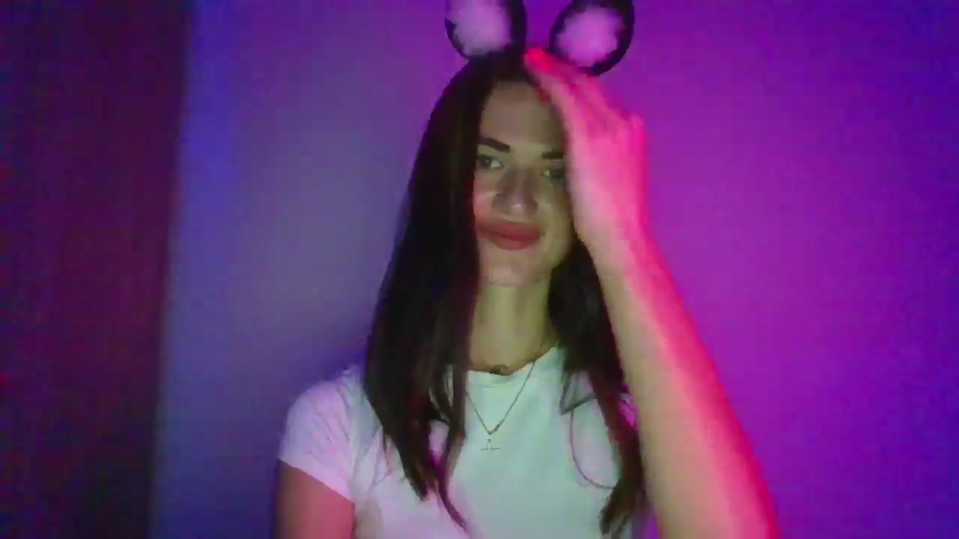 Gallery image thumbnail from Scarlet_flo's myfreecams stream on, 11/04/2024, 24:54 image 6 of 20