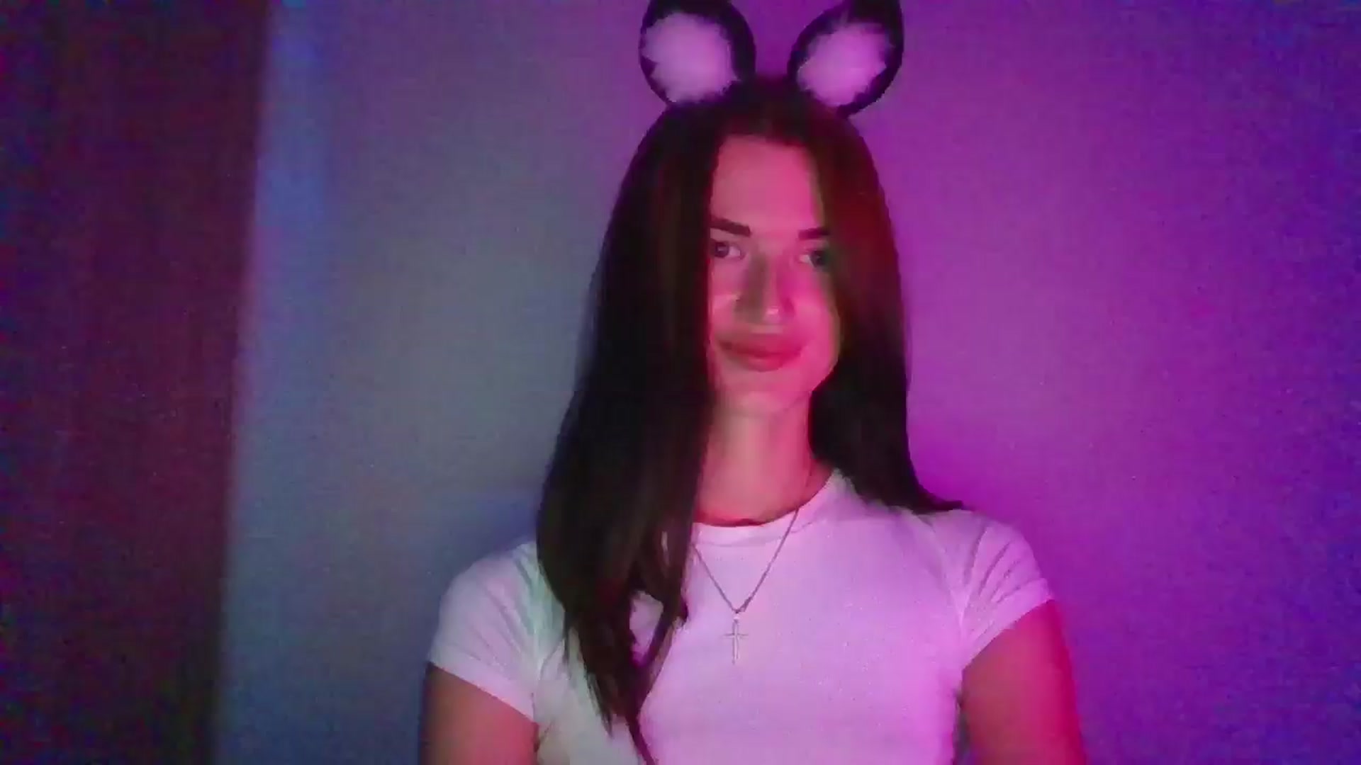 Gallery image thumbnail from Scarlet_flo's myfreecams stream on, 11/04/2024, 24:54 image 18 of 20