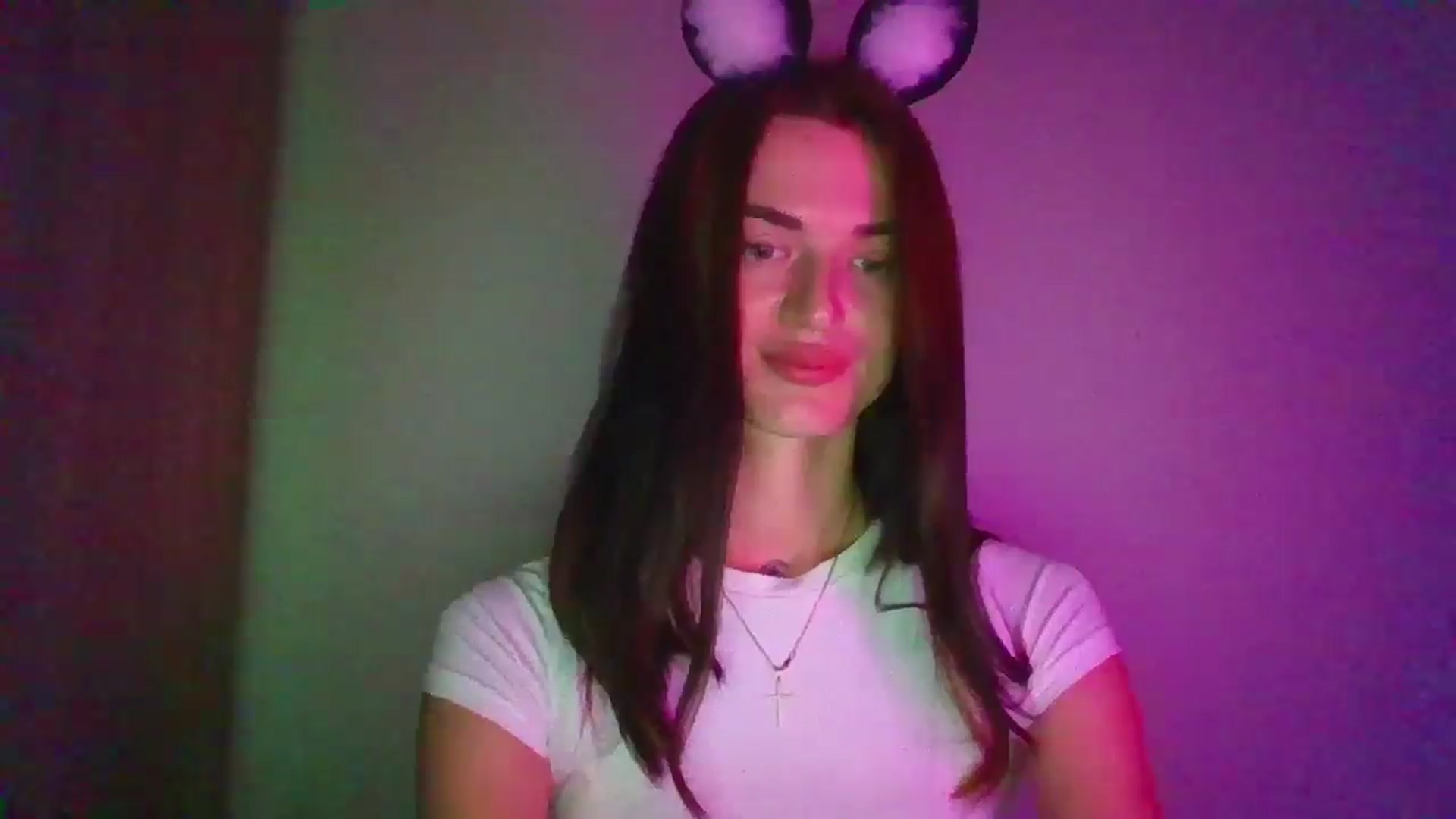 Gallery image thumbnail from Scarlet_flo's myfreecams stream on, 11/04/2024, 24:54 image 4 of 20