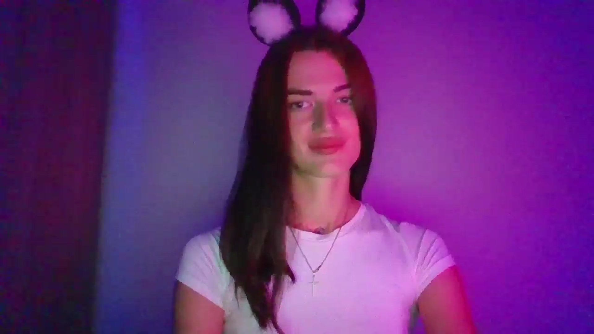 Gallery image thumbnail from Scarlet_flo's myfreecams stream on, 11/04/2024, 24:54 image 8 of 20