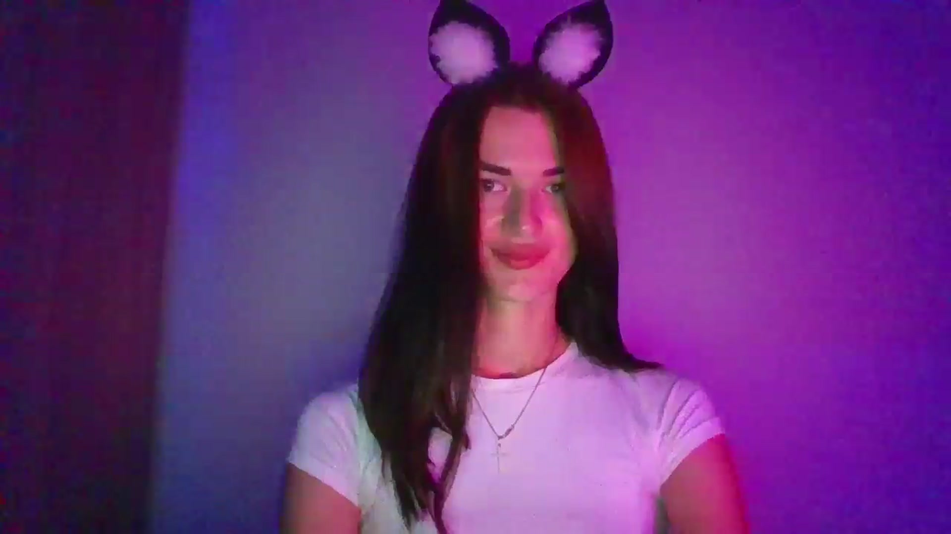 Gallery image thumbnail from Scarlet_flo's myfreecams stream on, 11/04/2024, 24:54 image 19 of 20