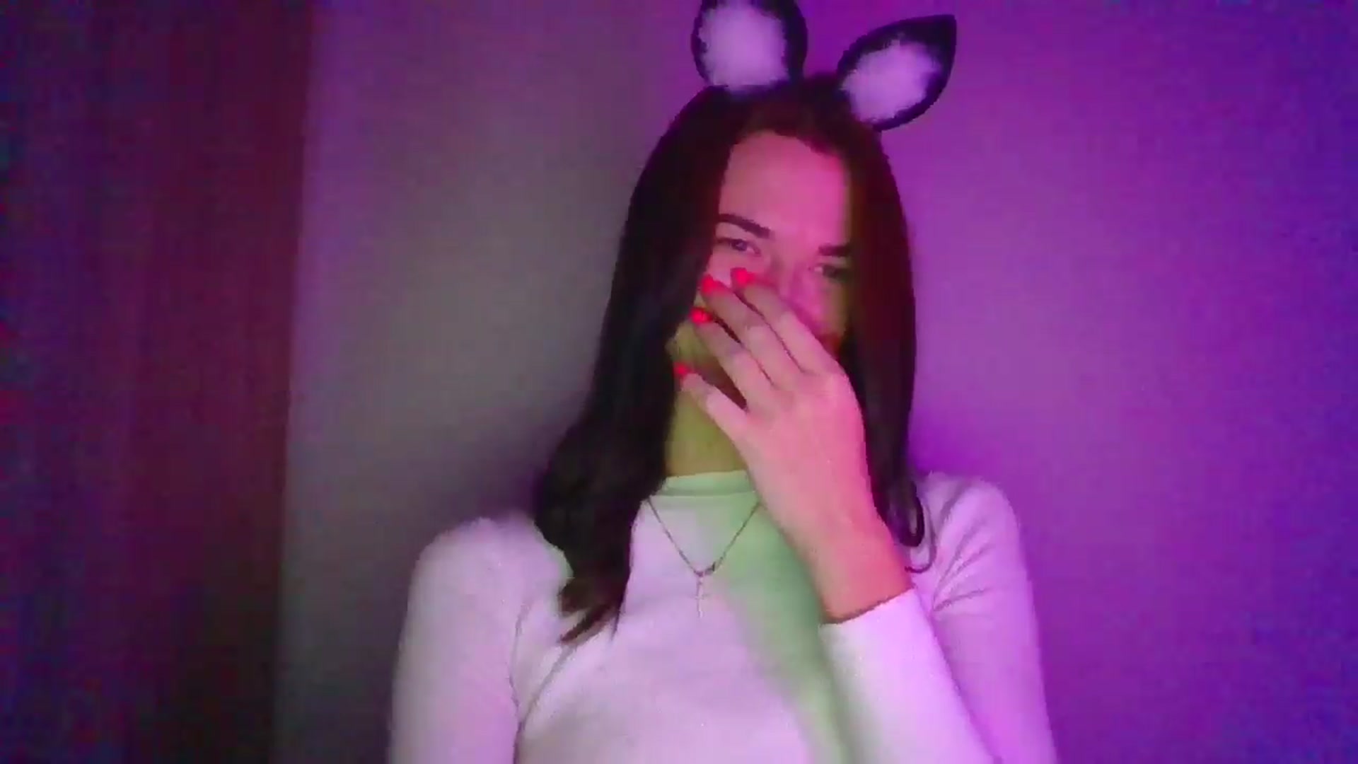Gallery image thumbnail from Scarlet_flo's myfreecams stream on, 11/05/2024, 24:32 image 19 of 20