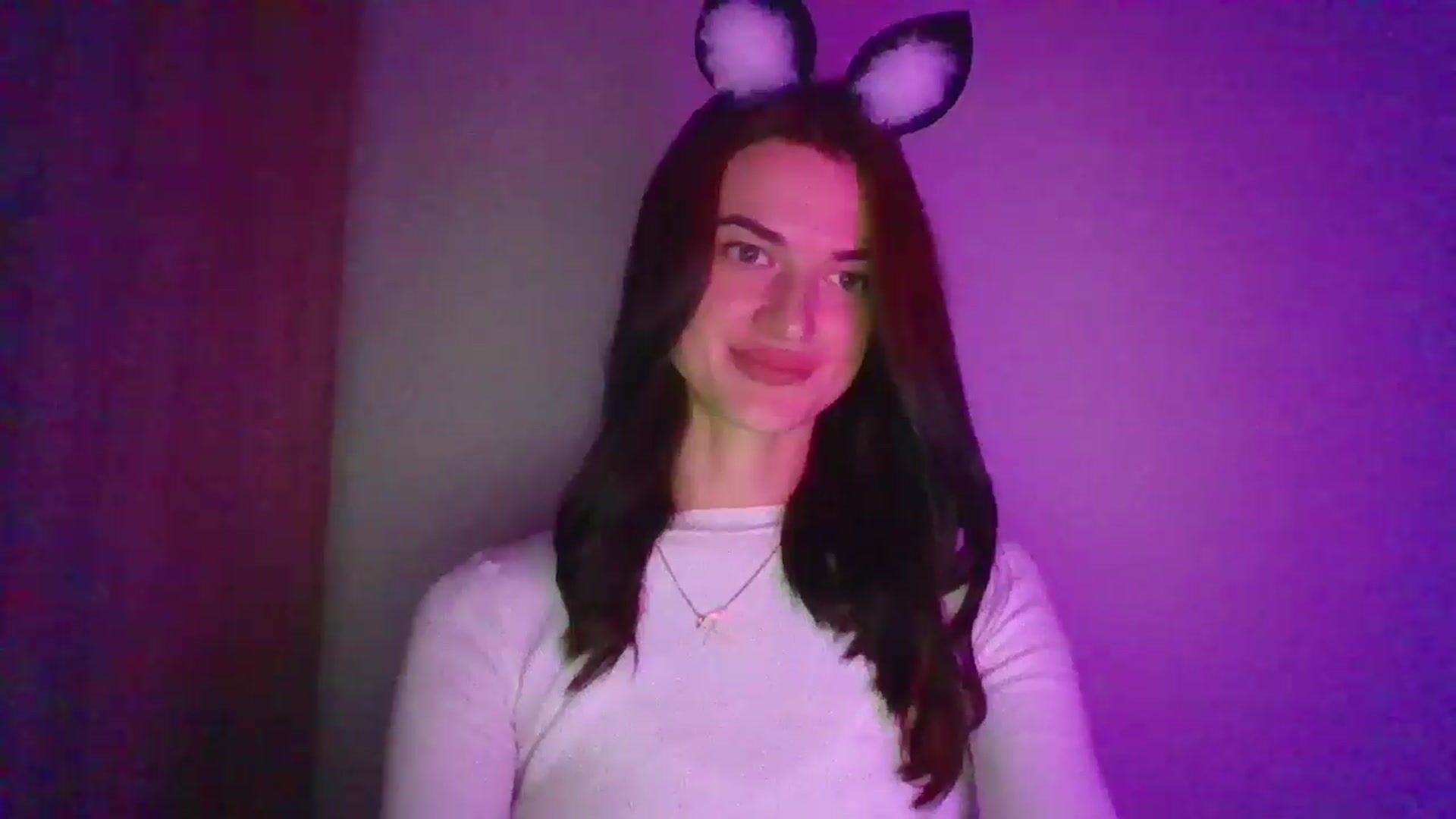 Gallery image thumbnail from Scarlet_flo's myfreecams stream on, 11/05/2024, 24:32 image 4 of 20