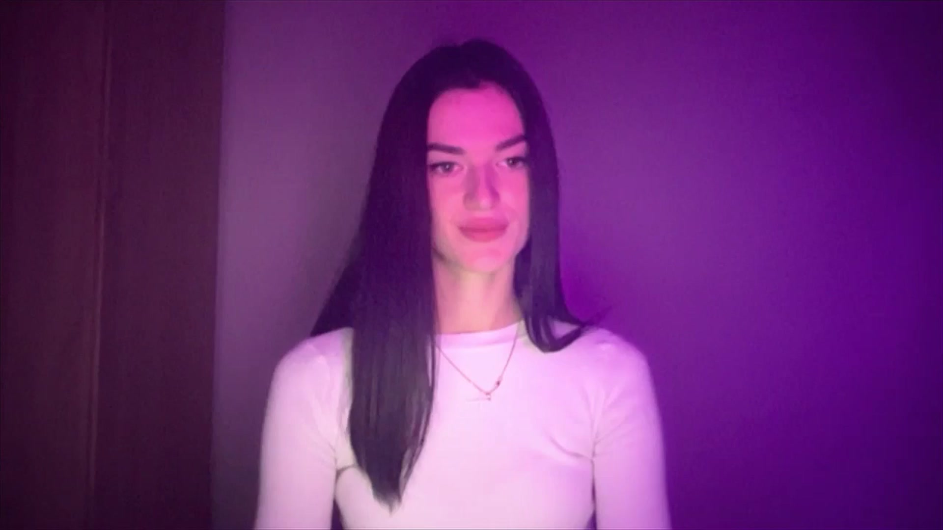 Gallery image thumbnail from Scarlet_flo's myfreecams stream on, 11/09/2024, 17:55 image 16 of 20