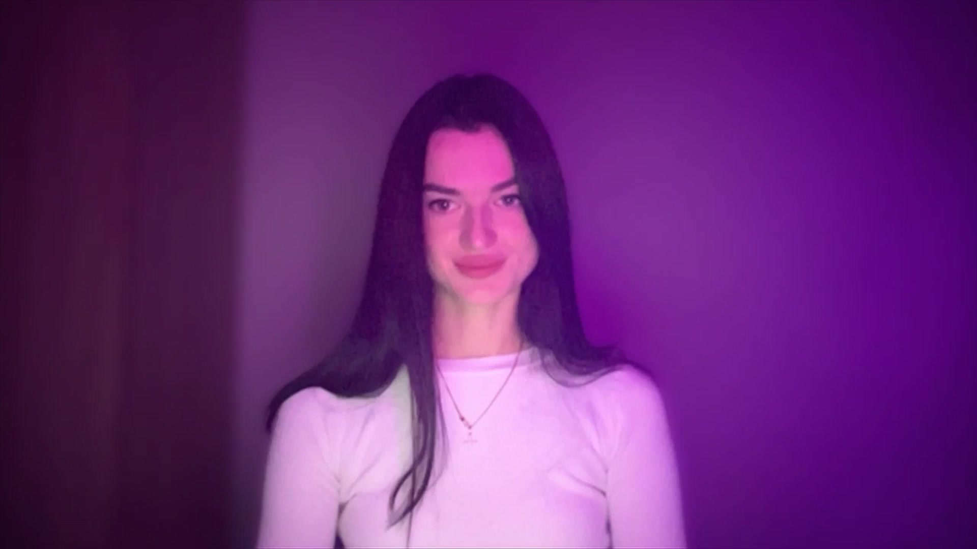 Gallery image thumbnail from Scarlet_flo's myfreecams stream on, 11/09/2024, 18:41 image 2 of 20