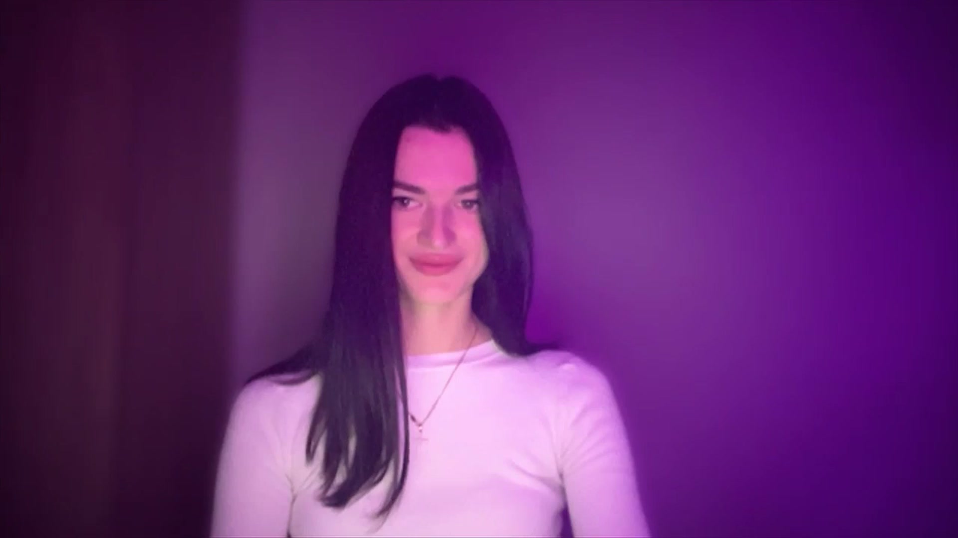 Gallery image thumbnail from Scarlet_flo's myfreecams stream on, 11/09/2024, 18:41 image 13 of 20
