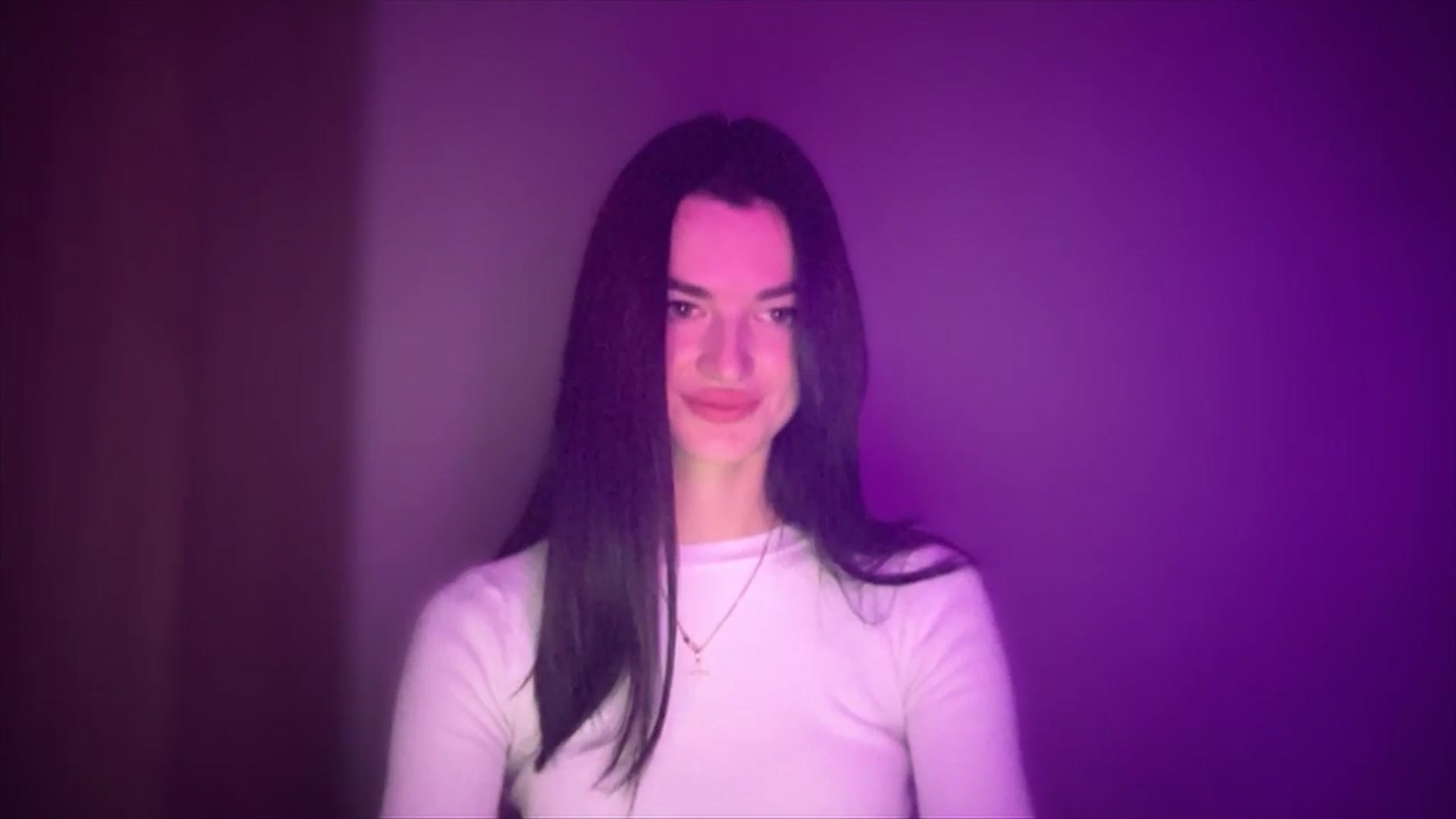 Gallery image thumbnail from Scarlet_flo's myfreecams stream on, 11/09/2024, 18:41 image 10 of 20