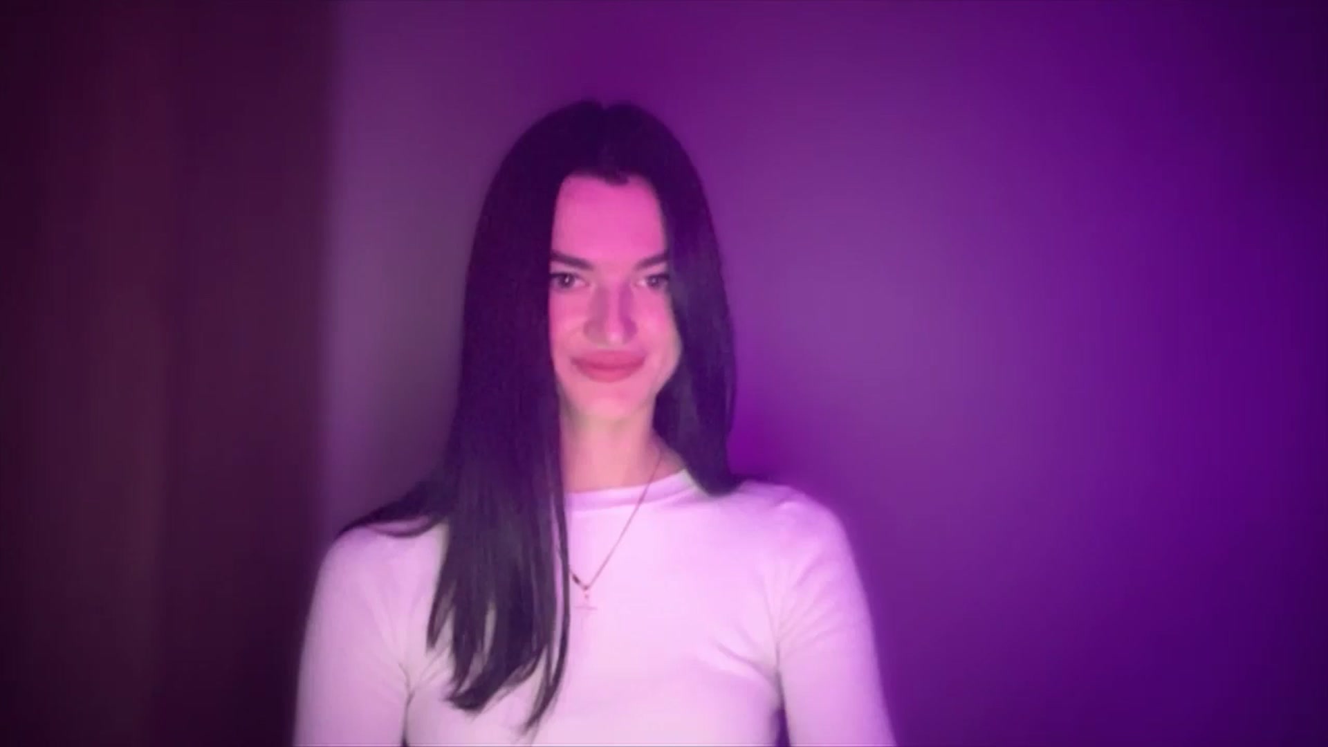Gallery image thumbnail from Scarlet_flo's myfreecams stream on, 11/09/2024, 18:41 image 14 of 20