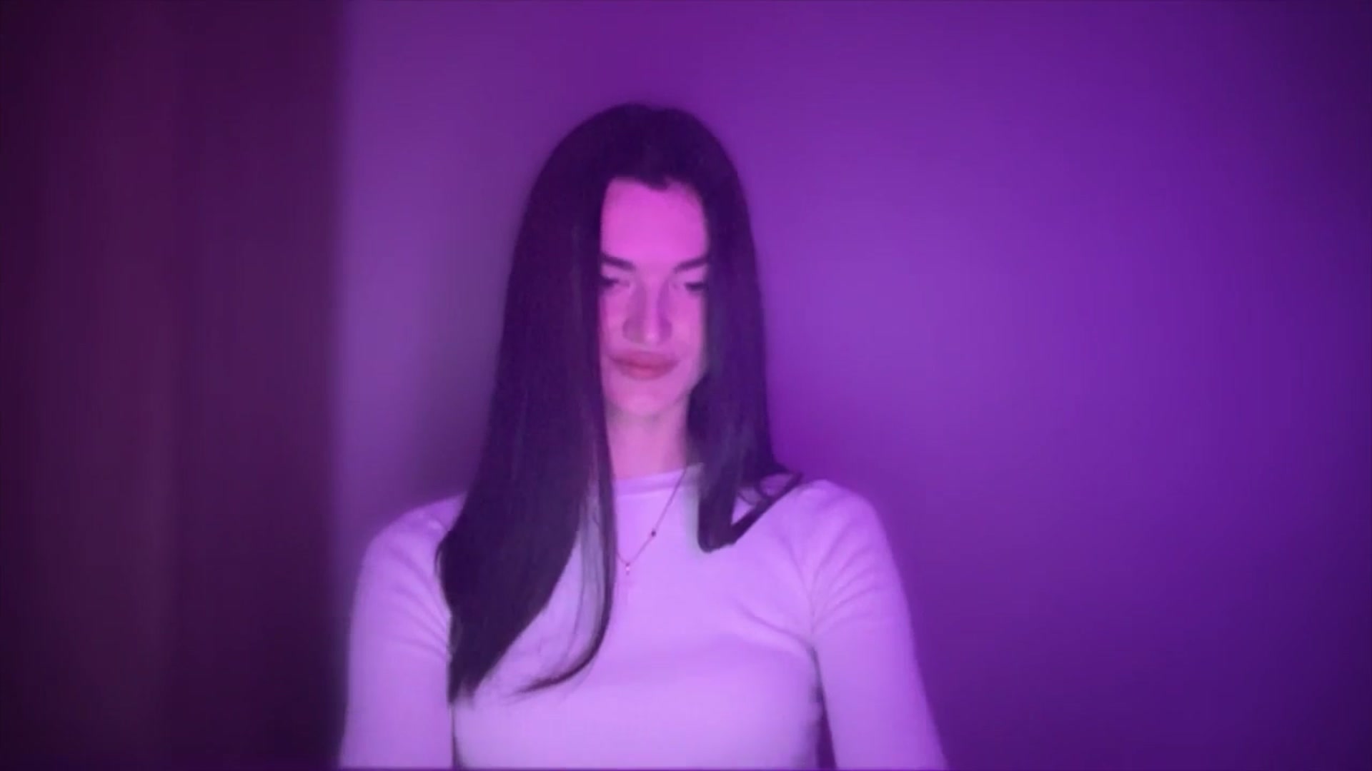 Gallery image thumbnail from Scarlet_flo's myfreecams stream on, 11/09/2024, 20:04 image 18 of 20